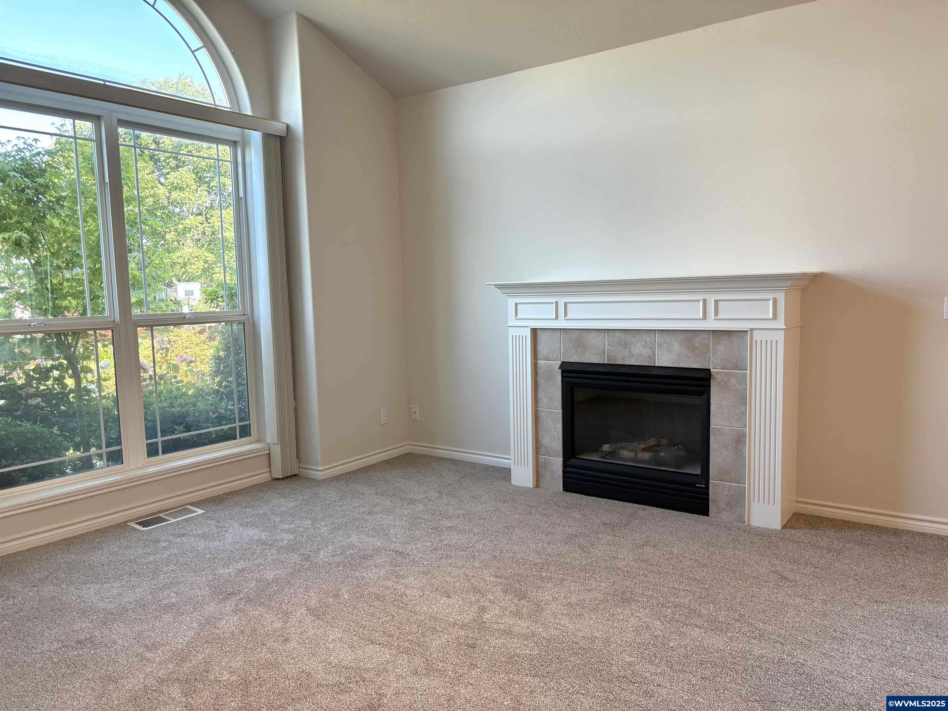 Monmouth, OR 97361,416 Yellowstone Dr