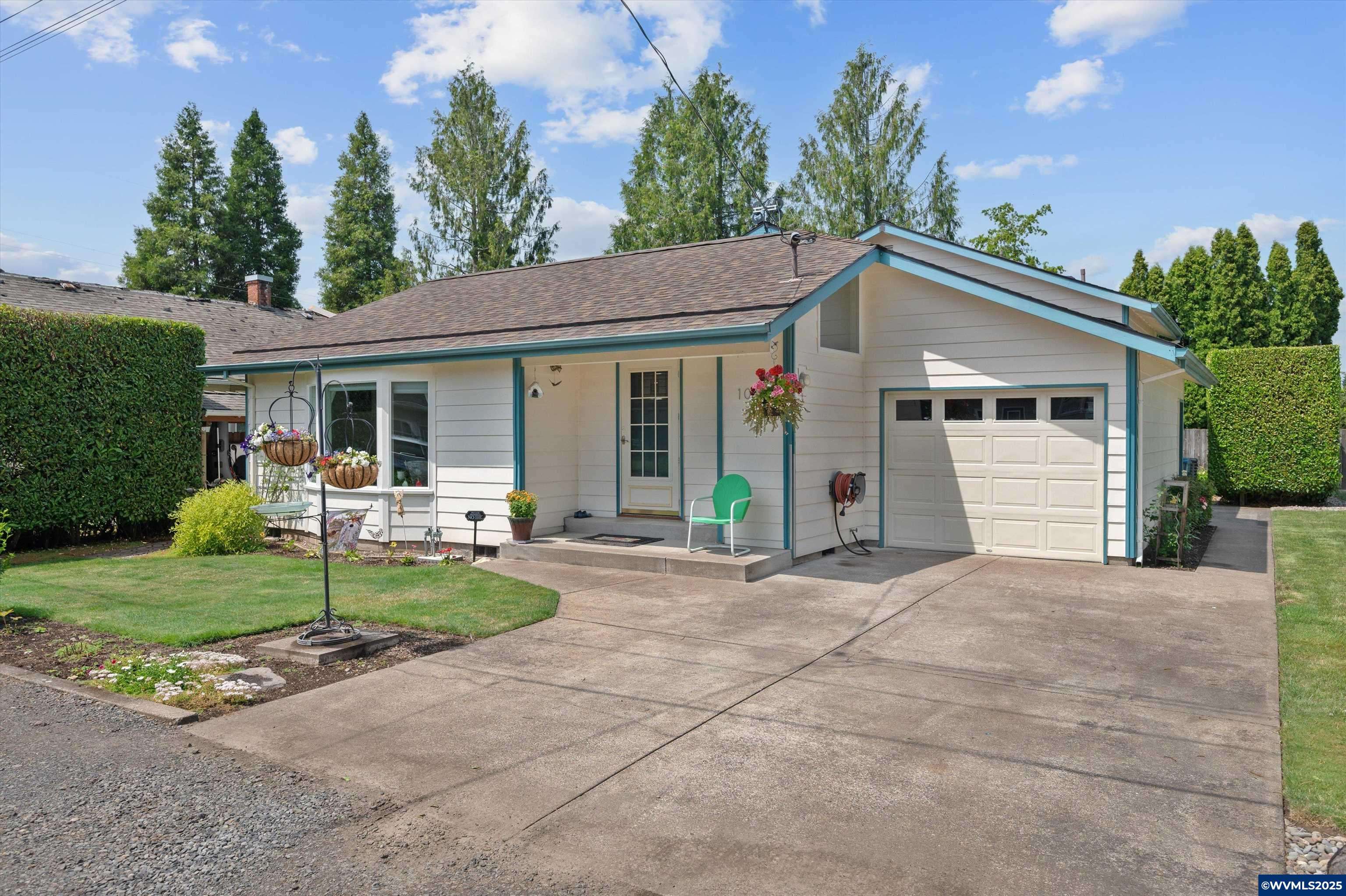 Silverton, OR 97381,1010 Well St