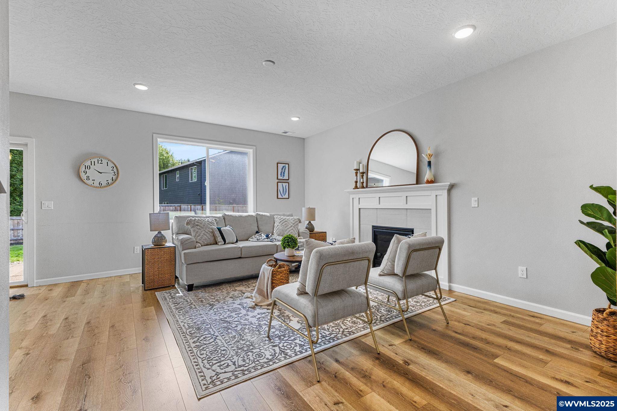 Corvallis, OR 97330,7177 Sarah Dr