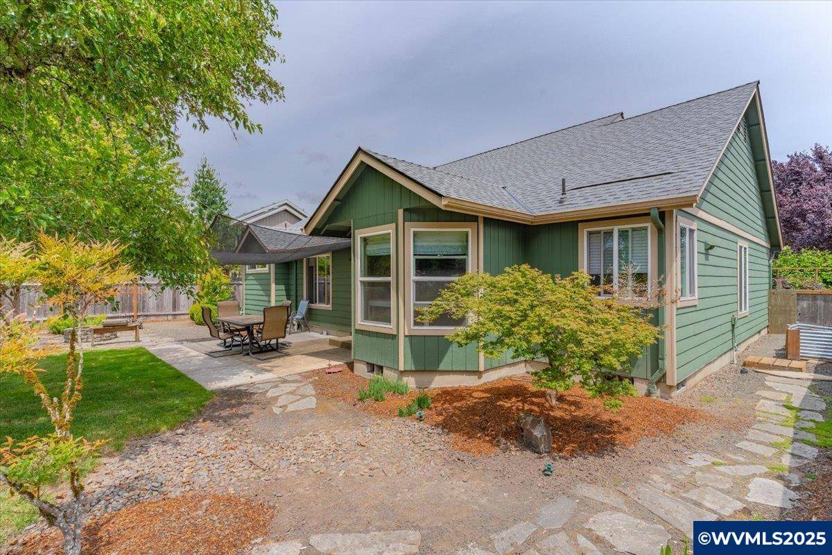 Albany, OR 97321,1822 Whitecliff Dr NW NW
