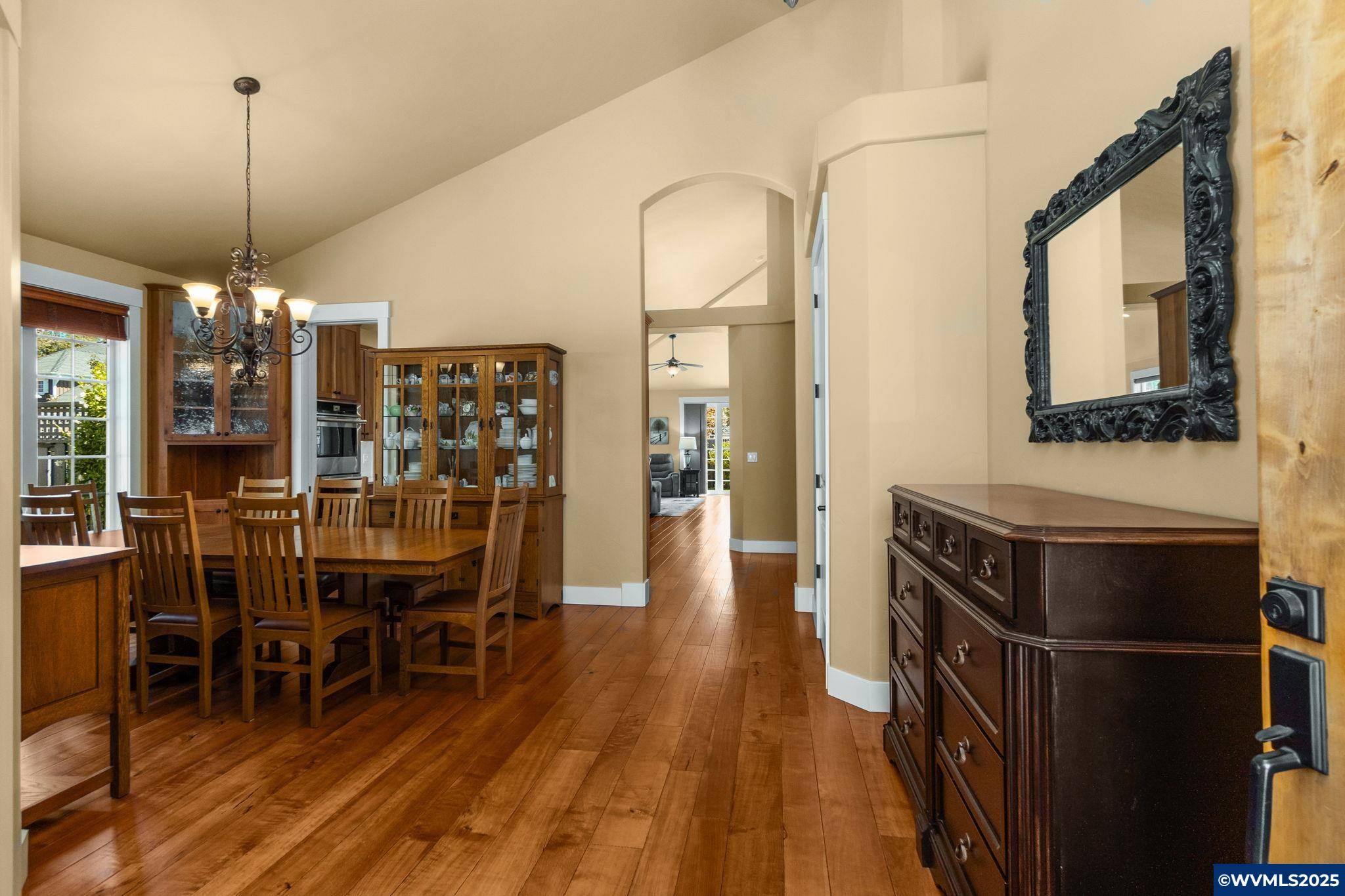 Salem, OR 97302,3906 Tayside St