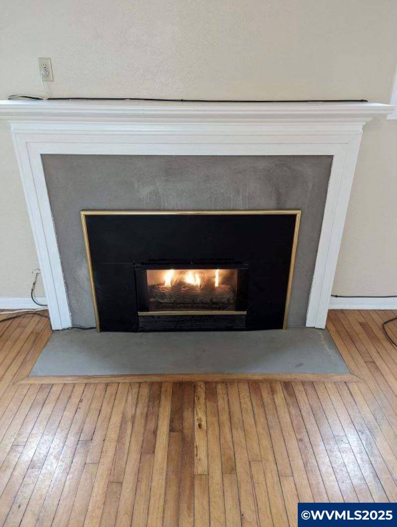 Albany, OR 97321,220 7th Av SE SE