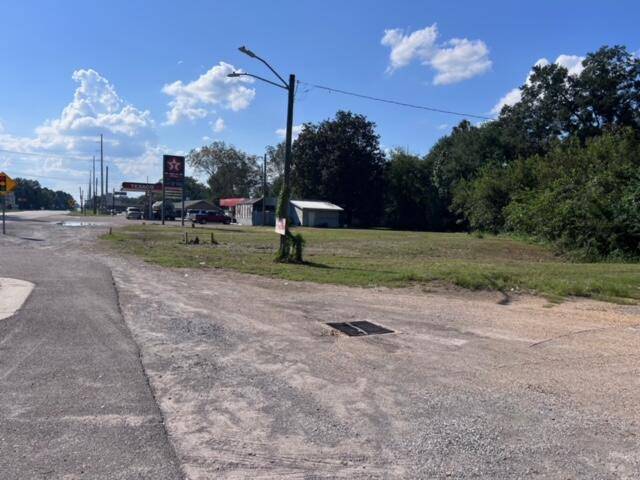 Wiggins, MS 39577,215 W Central Ave.
