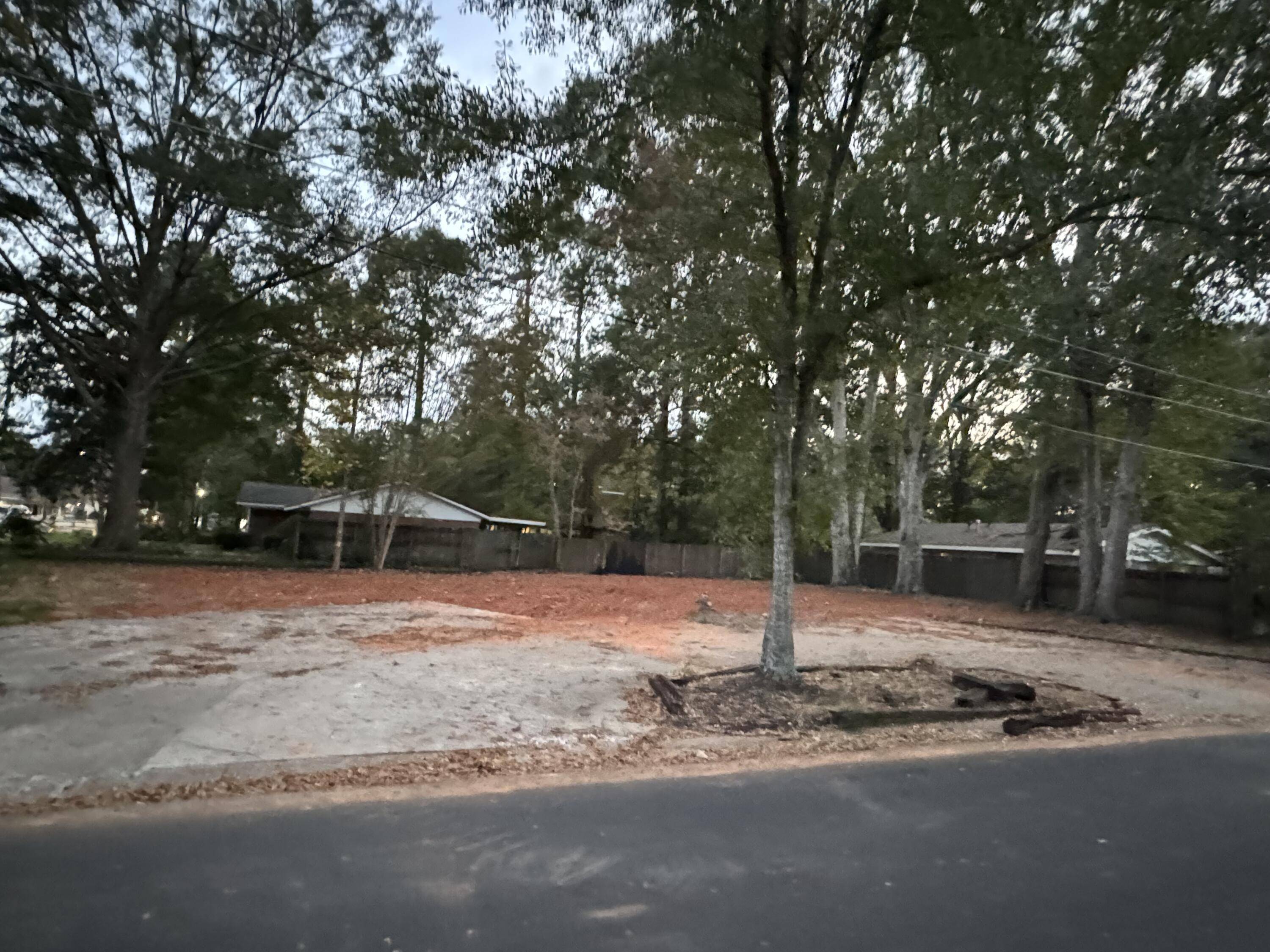 Hattiesburg, MS 39402,1013 S 28th