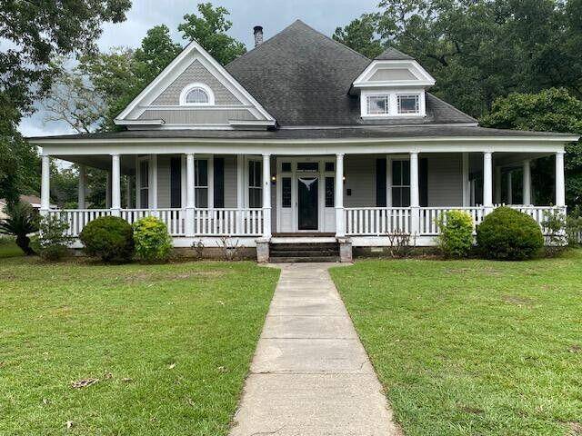 Columbia, MS 39429,701 Broad St.
