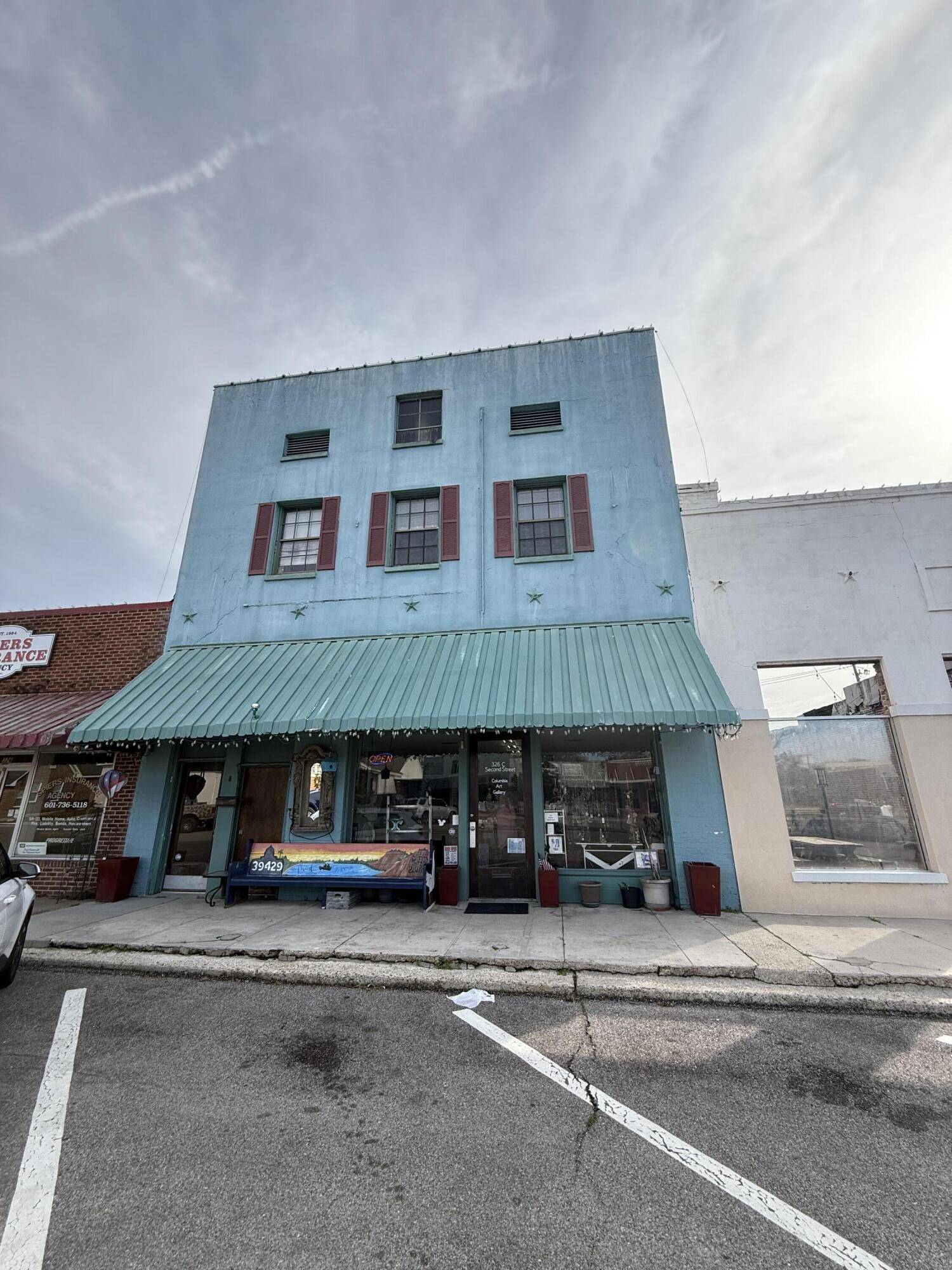 Columbia, MS 39429,326 2nd St.