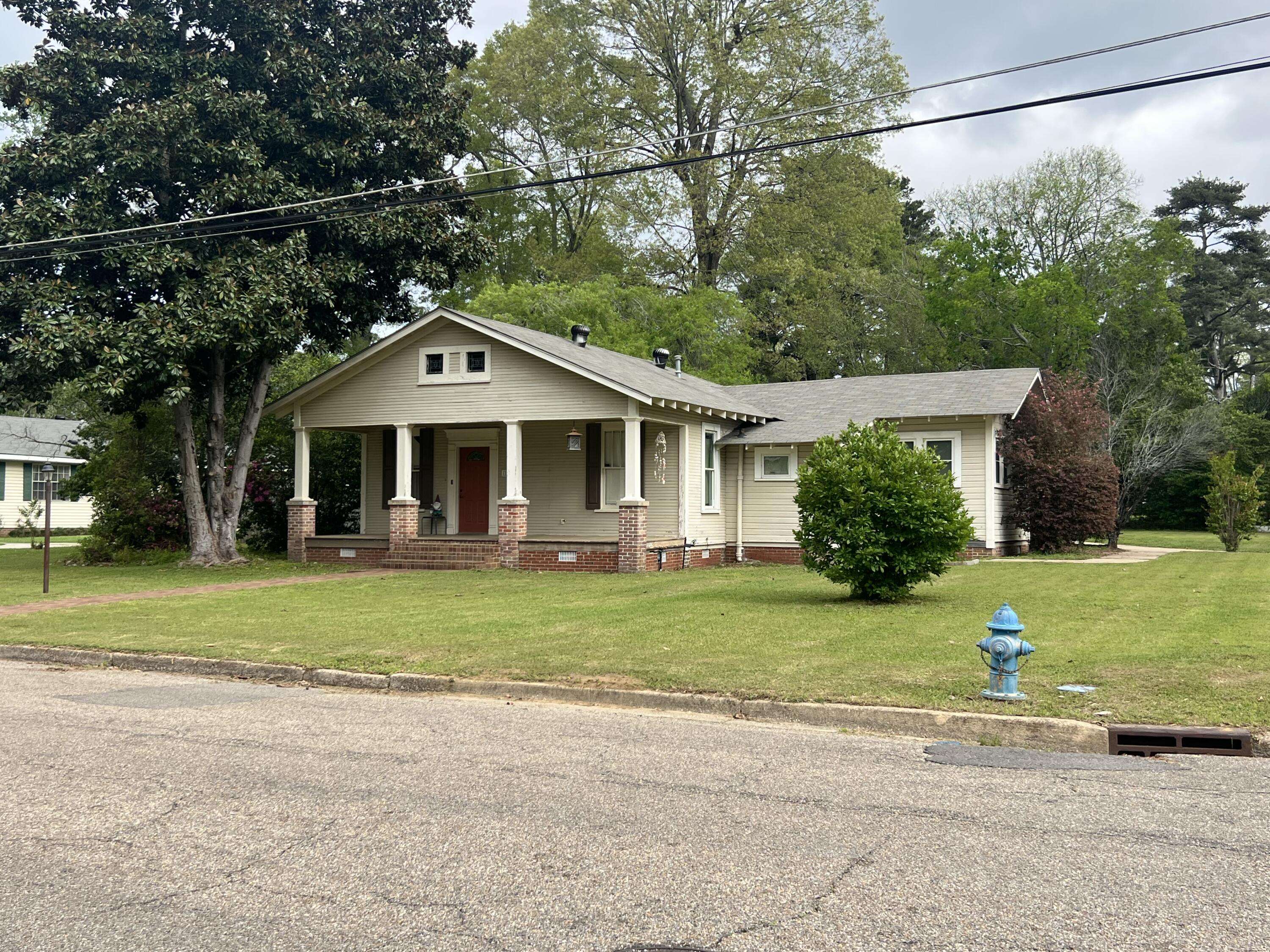 Columbia, MS 39429,1121 Gill St.