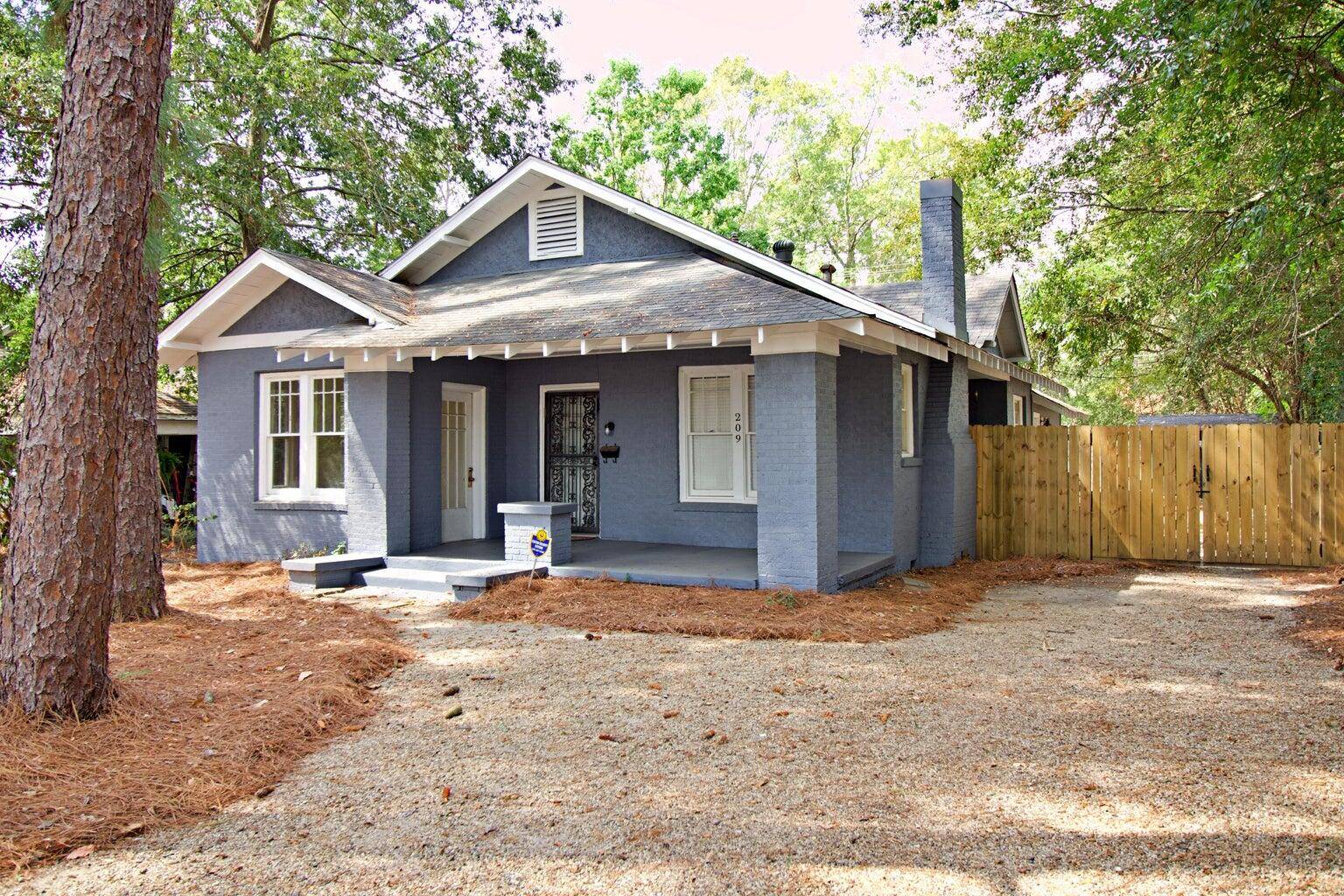 Hattiesburg, MS 39401,209 S 21st Ave.