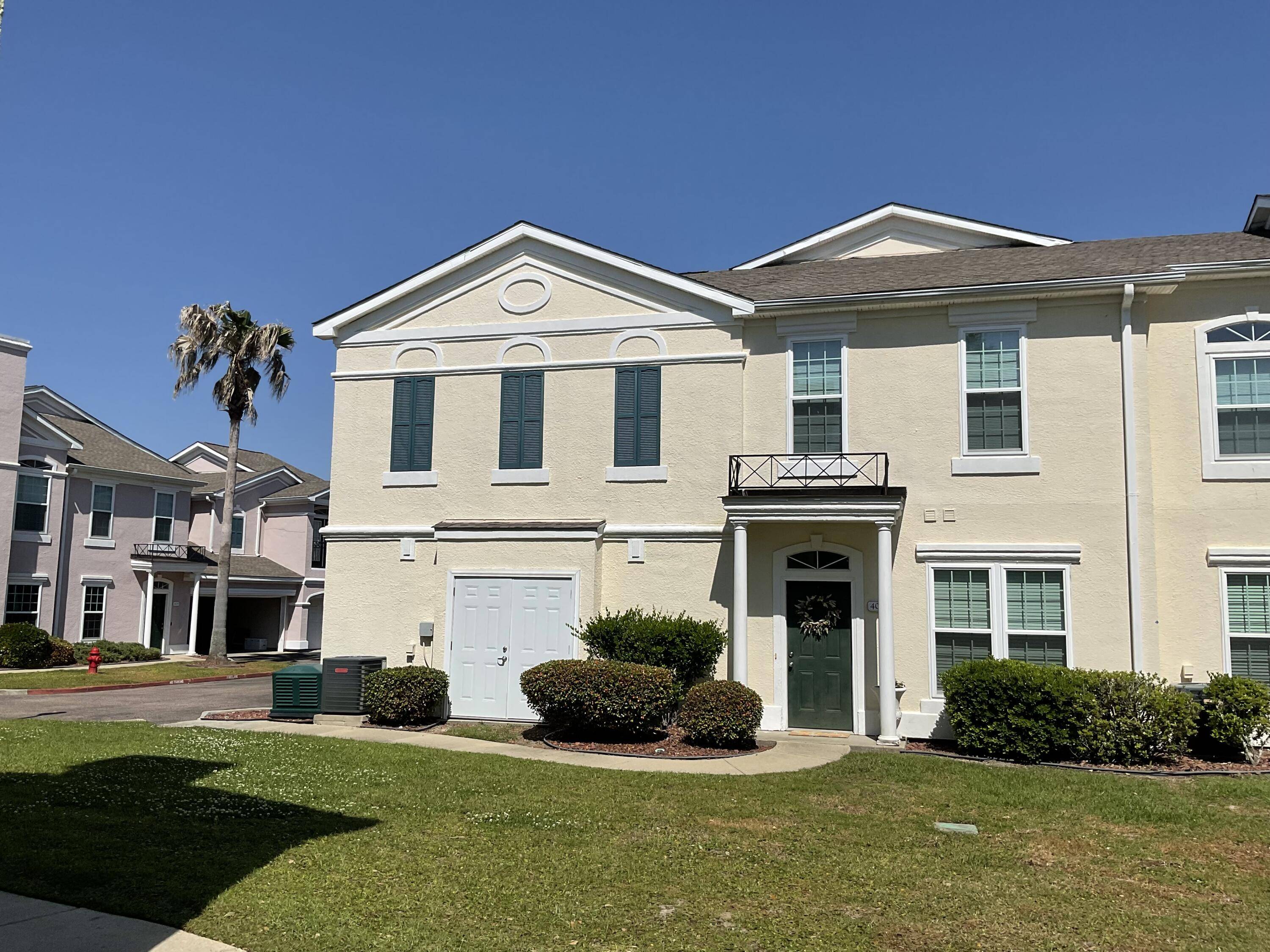 Gulfport, MS 39507,2252 Beach Blvd #406