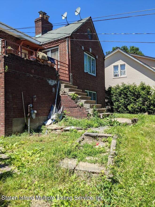 Staten Island, NY 10304,551 Richmond RD