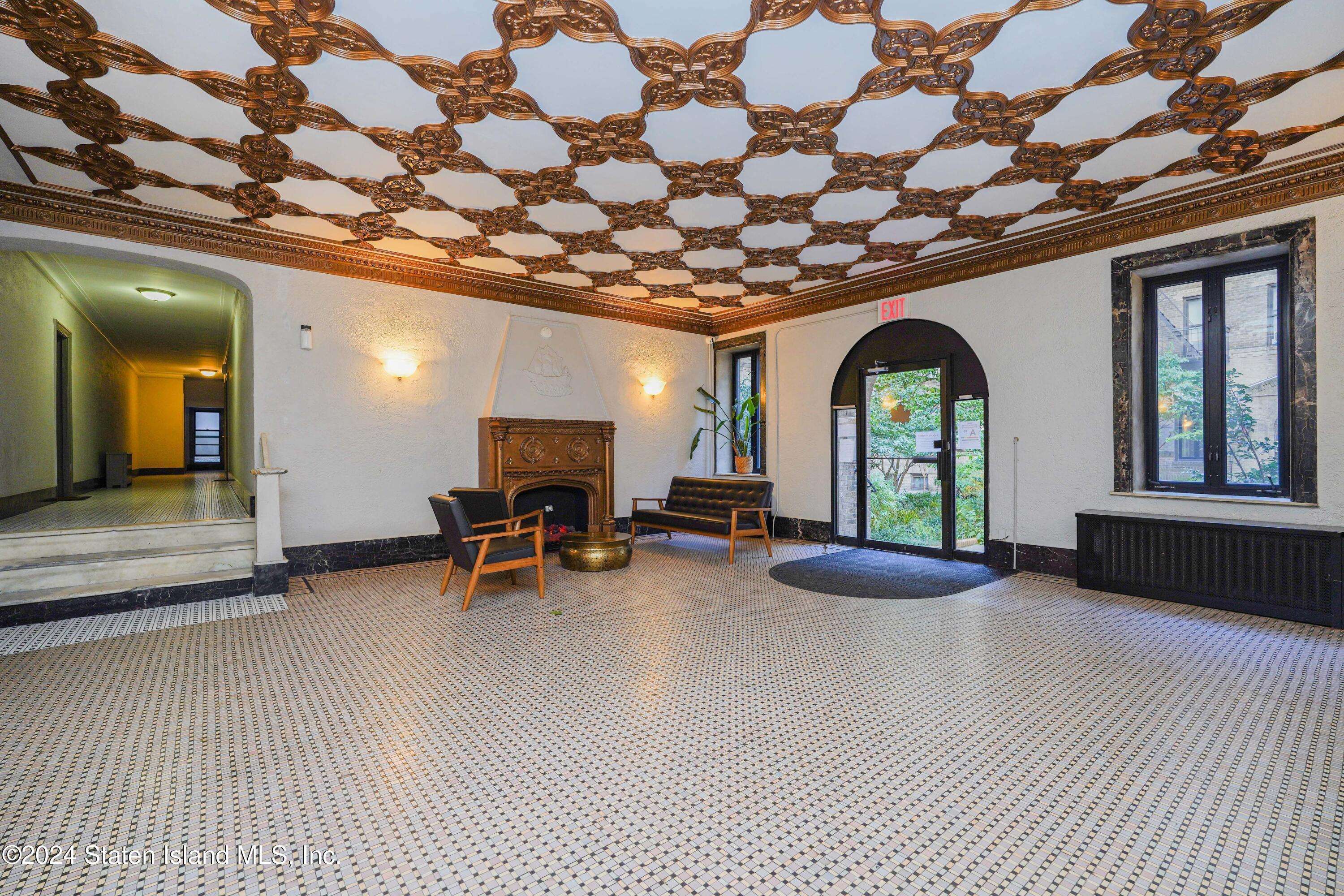 Brooklyn, NY 11209,7101 Colonial RD #L5i