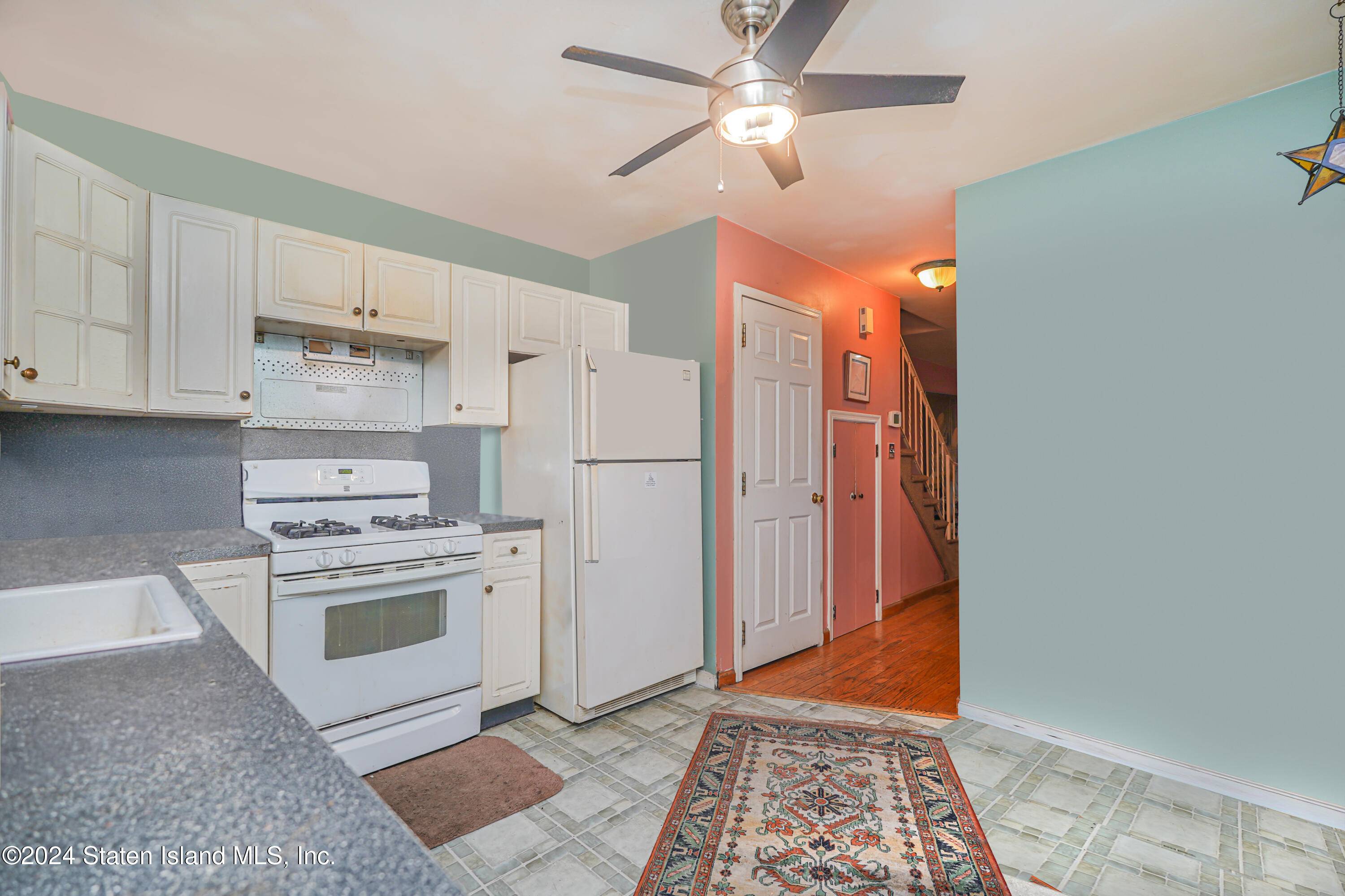 Staten Island, NY 10308,152 Driggs ST