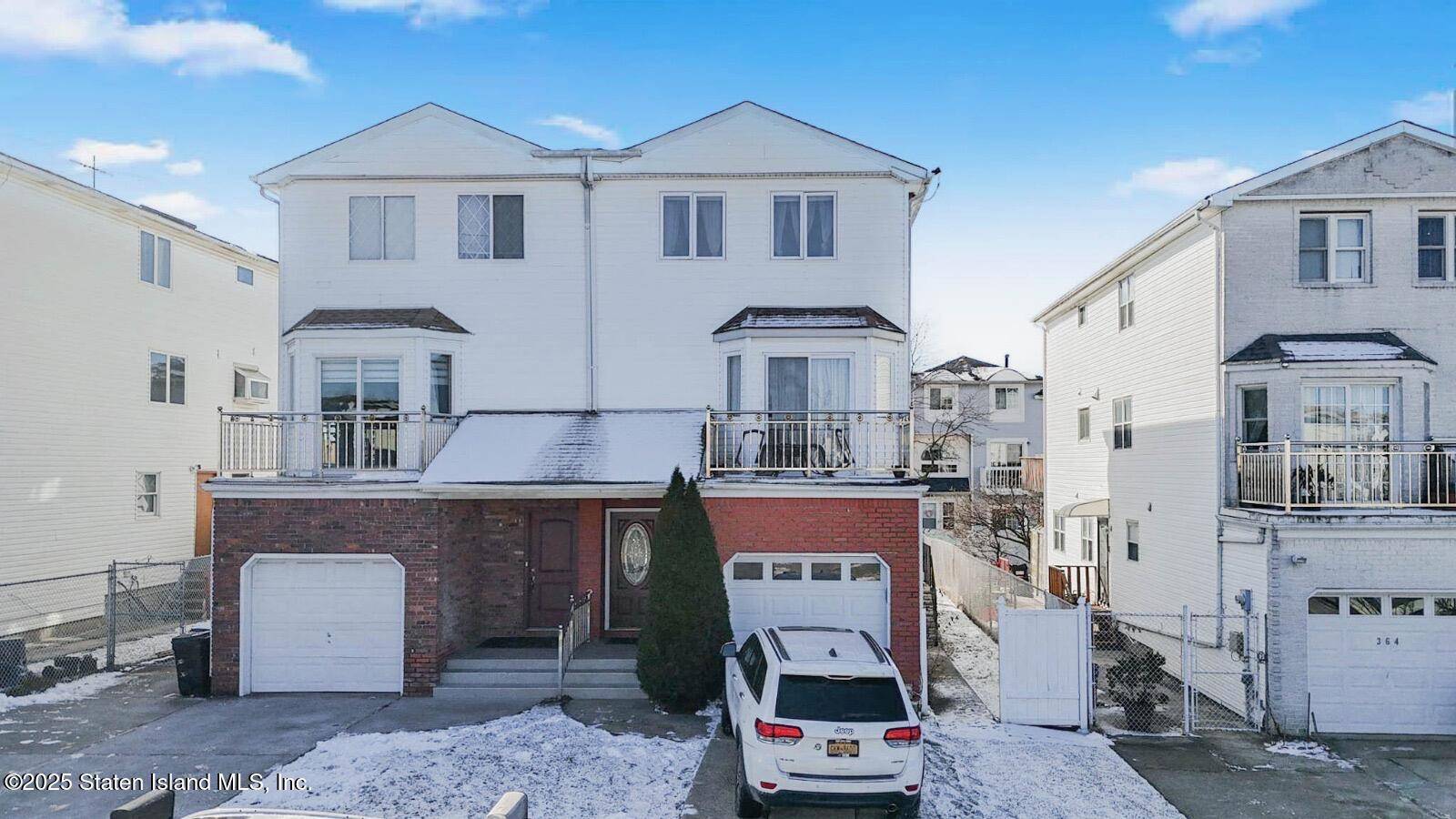 Staten Island, NY 10314,362 Nome AVE
