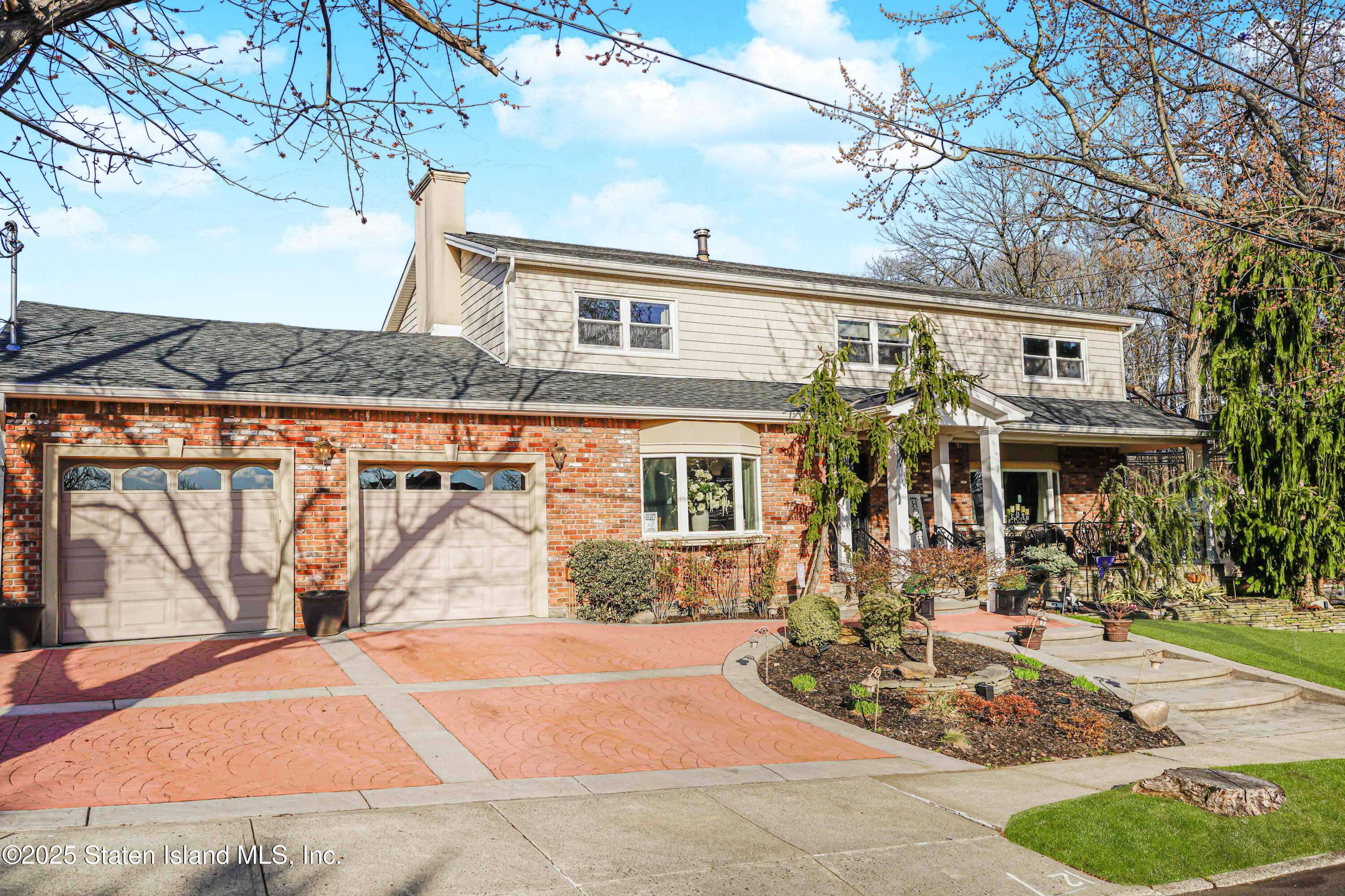 Staten Island, NY 10312,81 Hillis ST