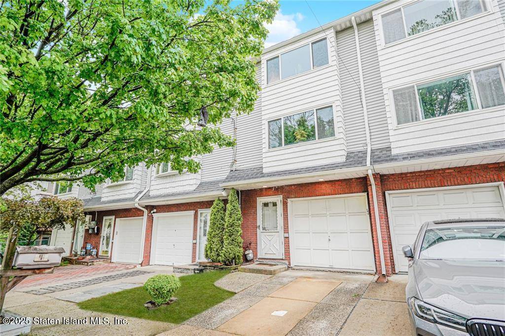 Staten Island, NY 10314,27 Frederick ST