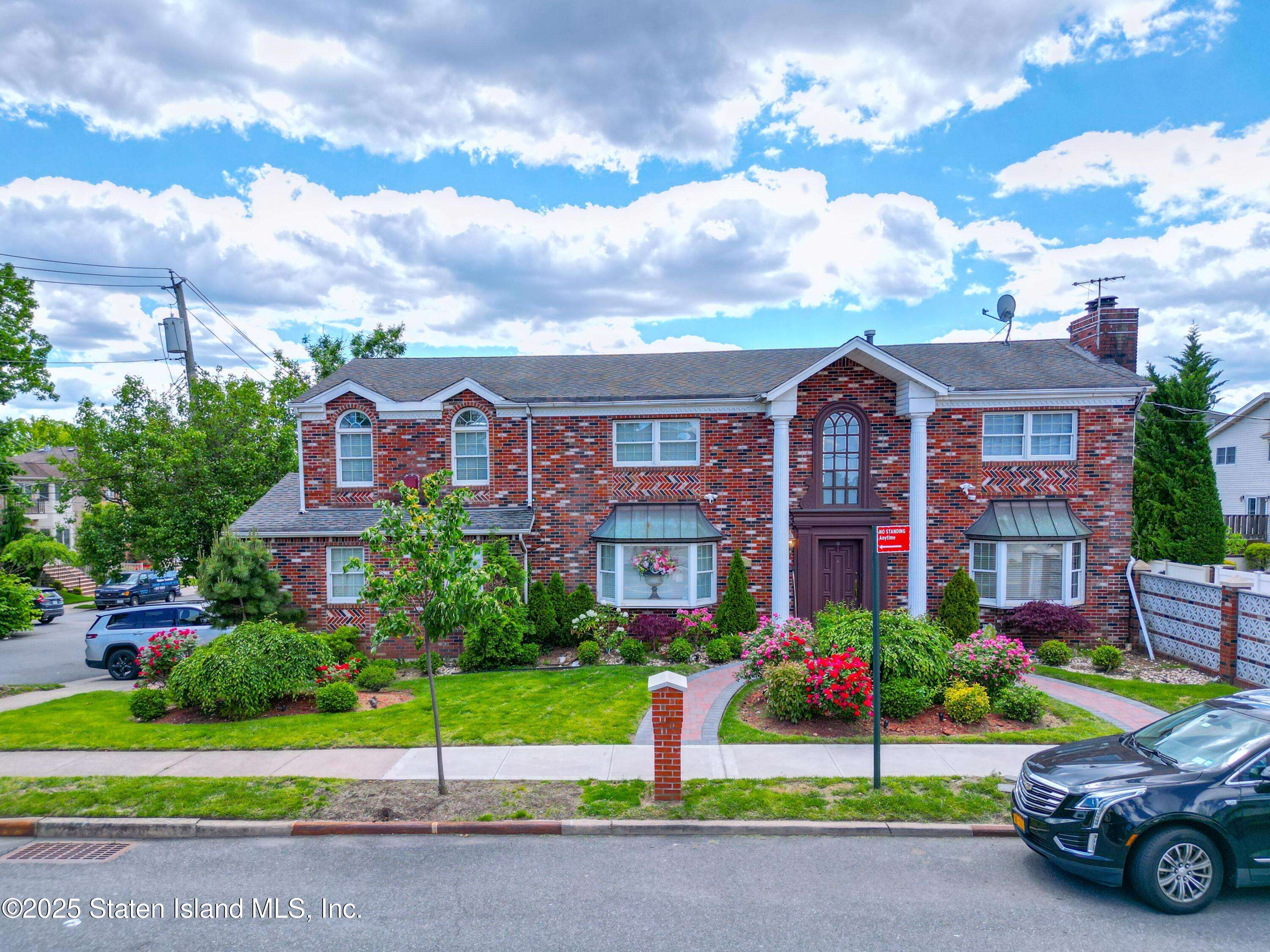 Staten Island, NY 10312,728 Huguenot AVE