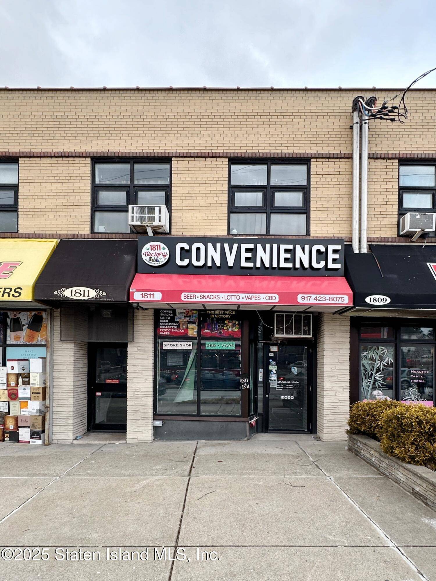 Staten Island, NY 10314,1811 Victory BLVD