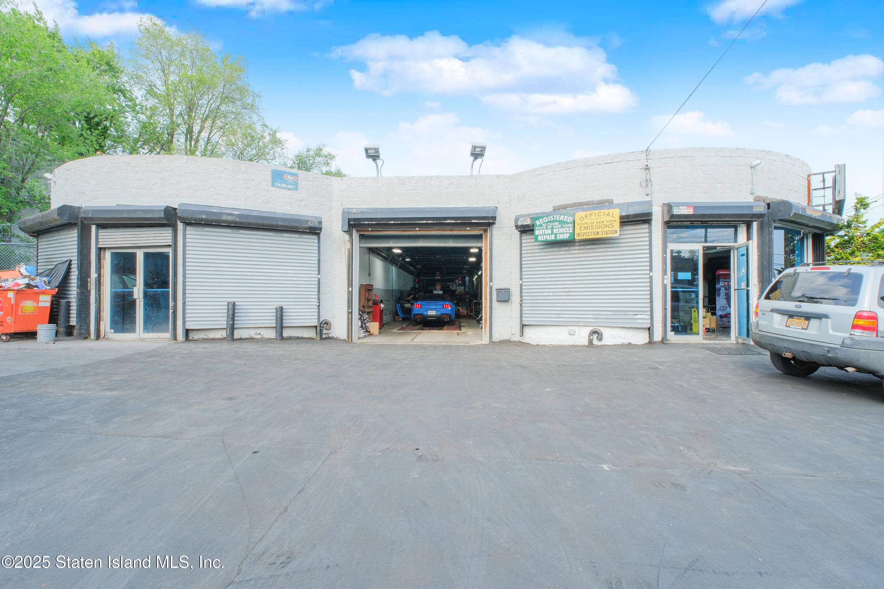 Staten Island, NY 10301,89 Van Duzer ST