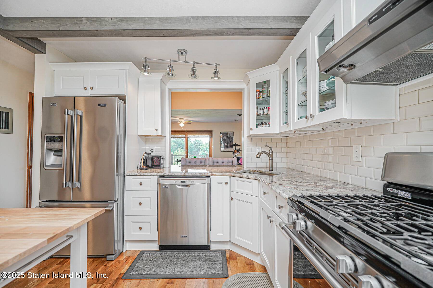Staten Island, NY 10304,15 Occident AVE