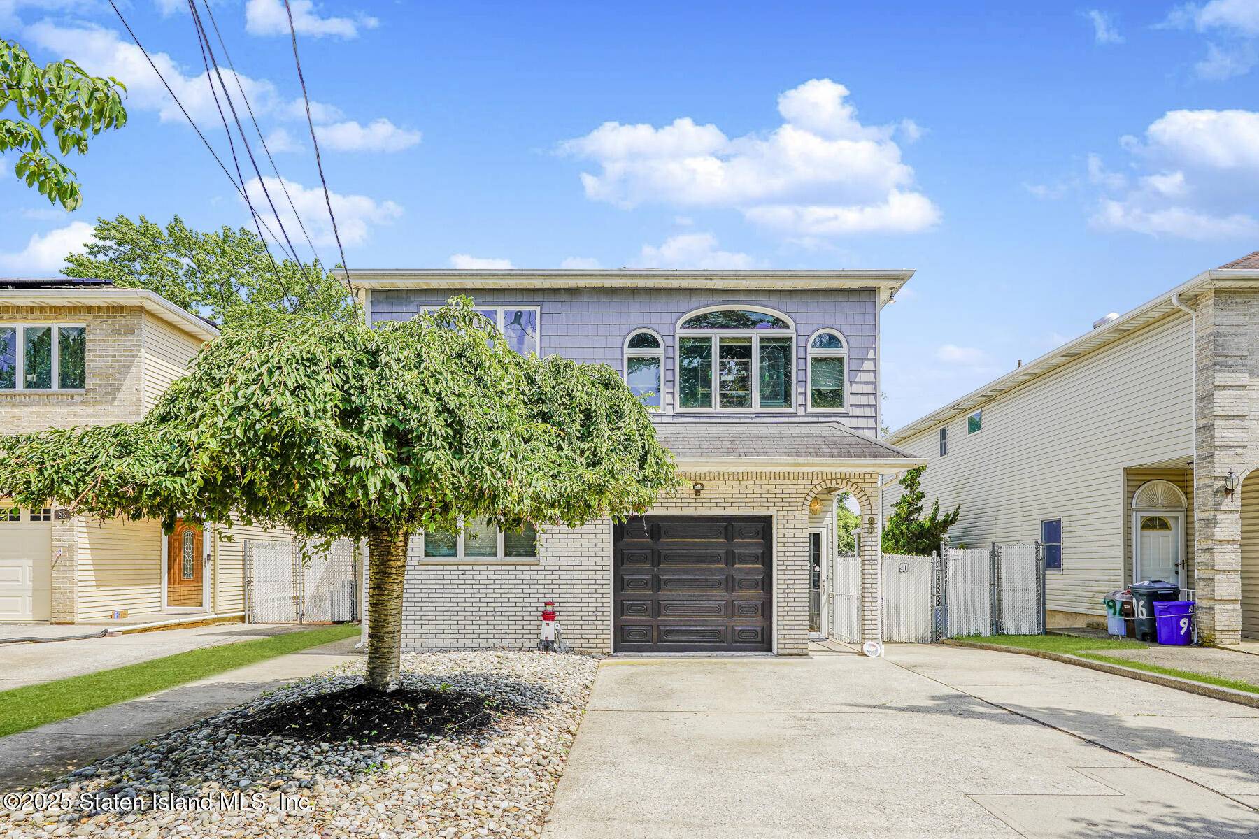 Staten Island, NY 10312,90 Hawley AVE