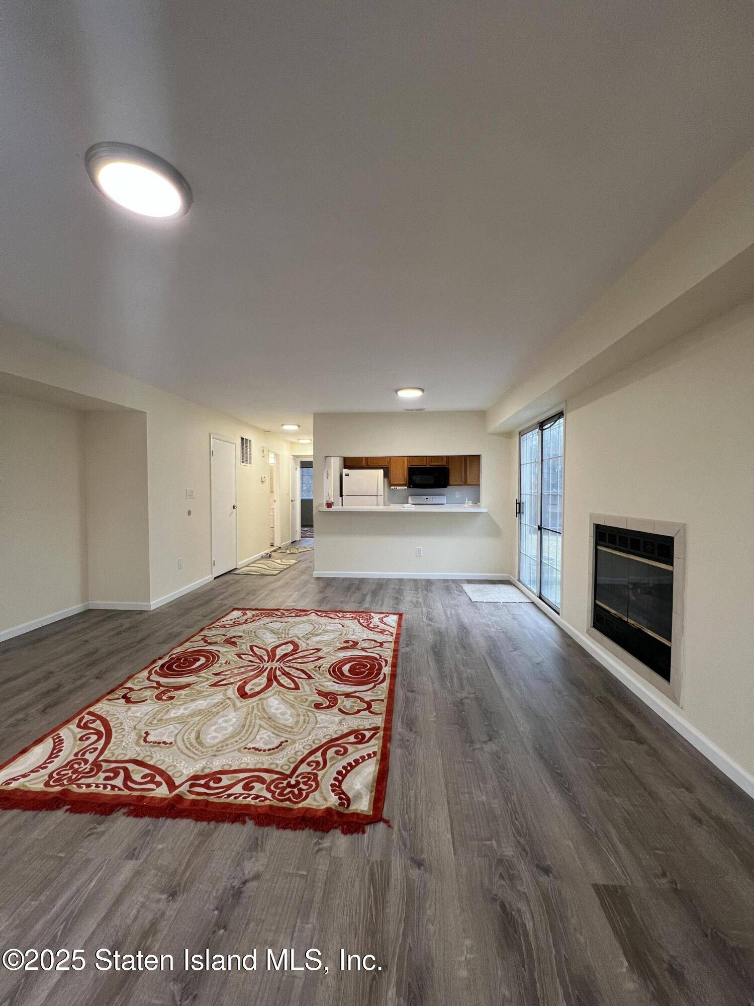 Staten Island, NY 10314,30 Saturn LN