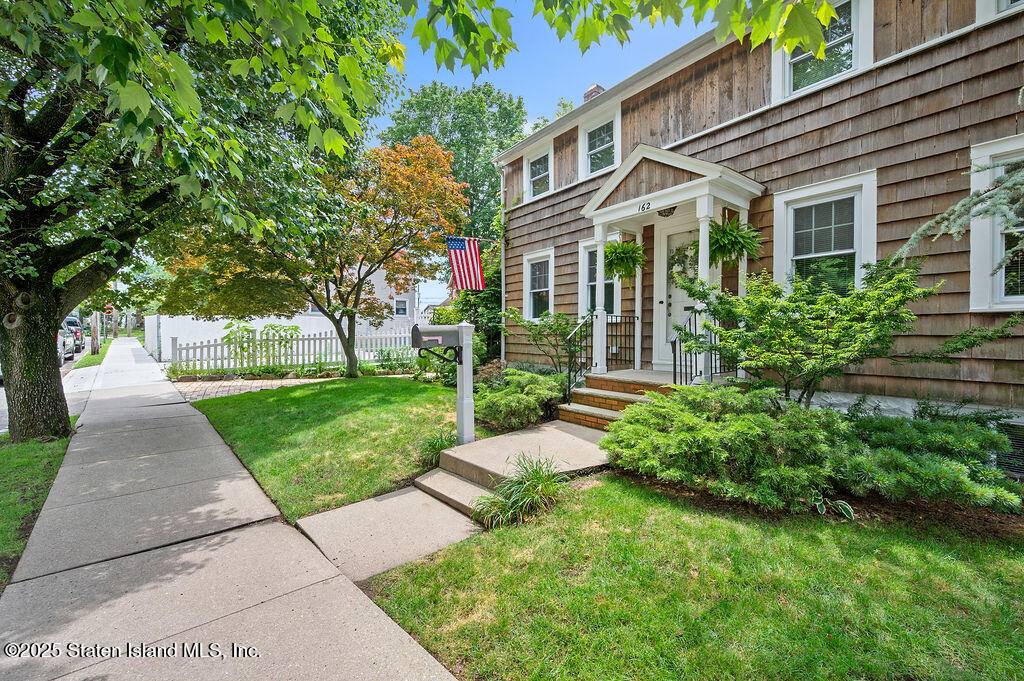 Staten Island, NY 10307,162 Bentley ST