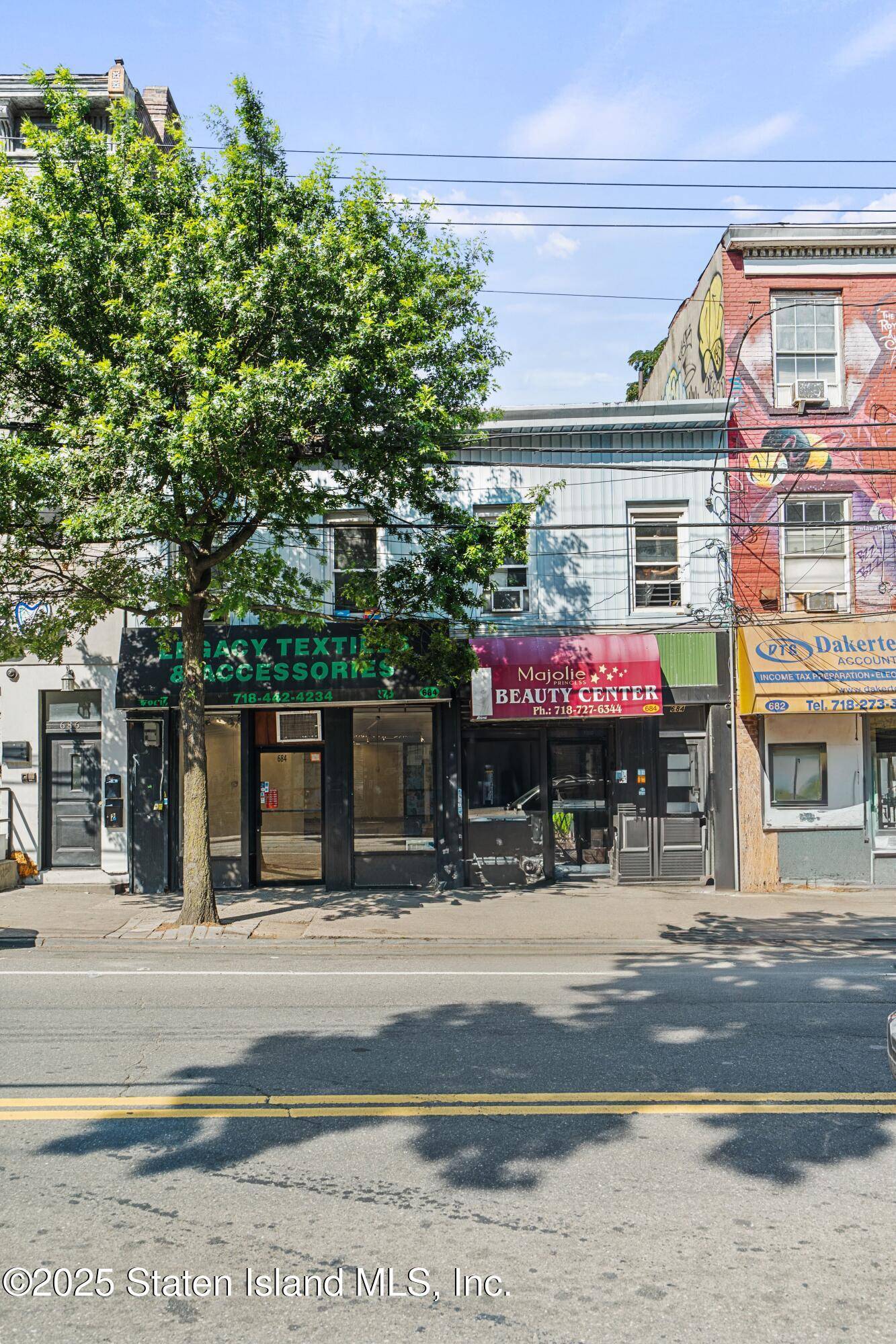 Staten Island, NY 10304,684 Bay ST