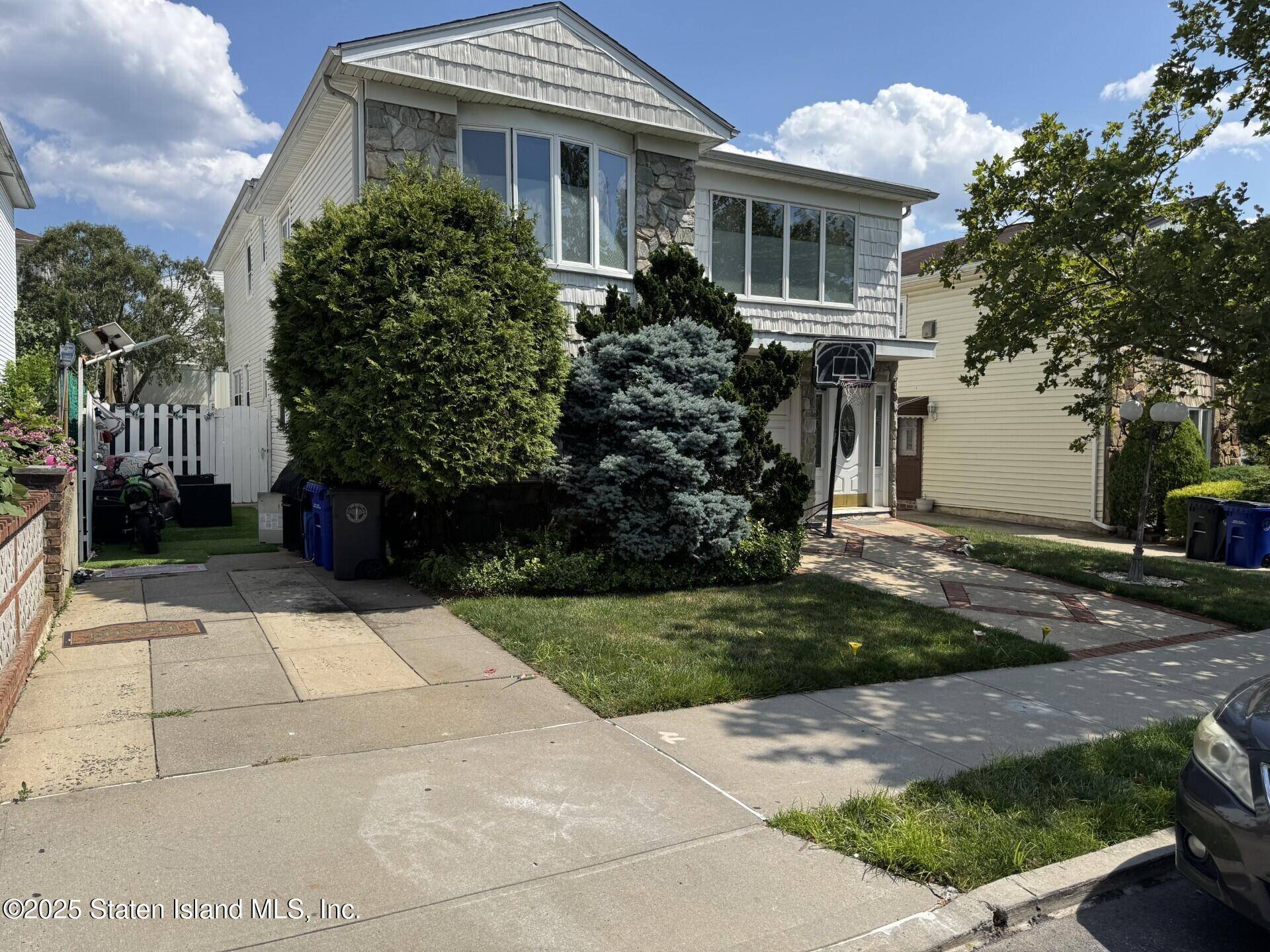 Staten Island, NY 10314,9 Radford ST