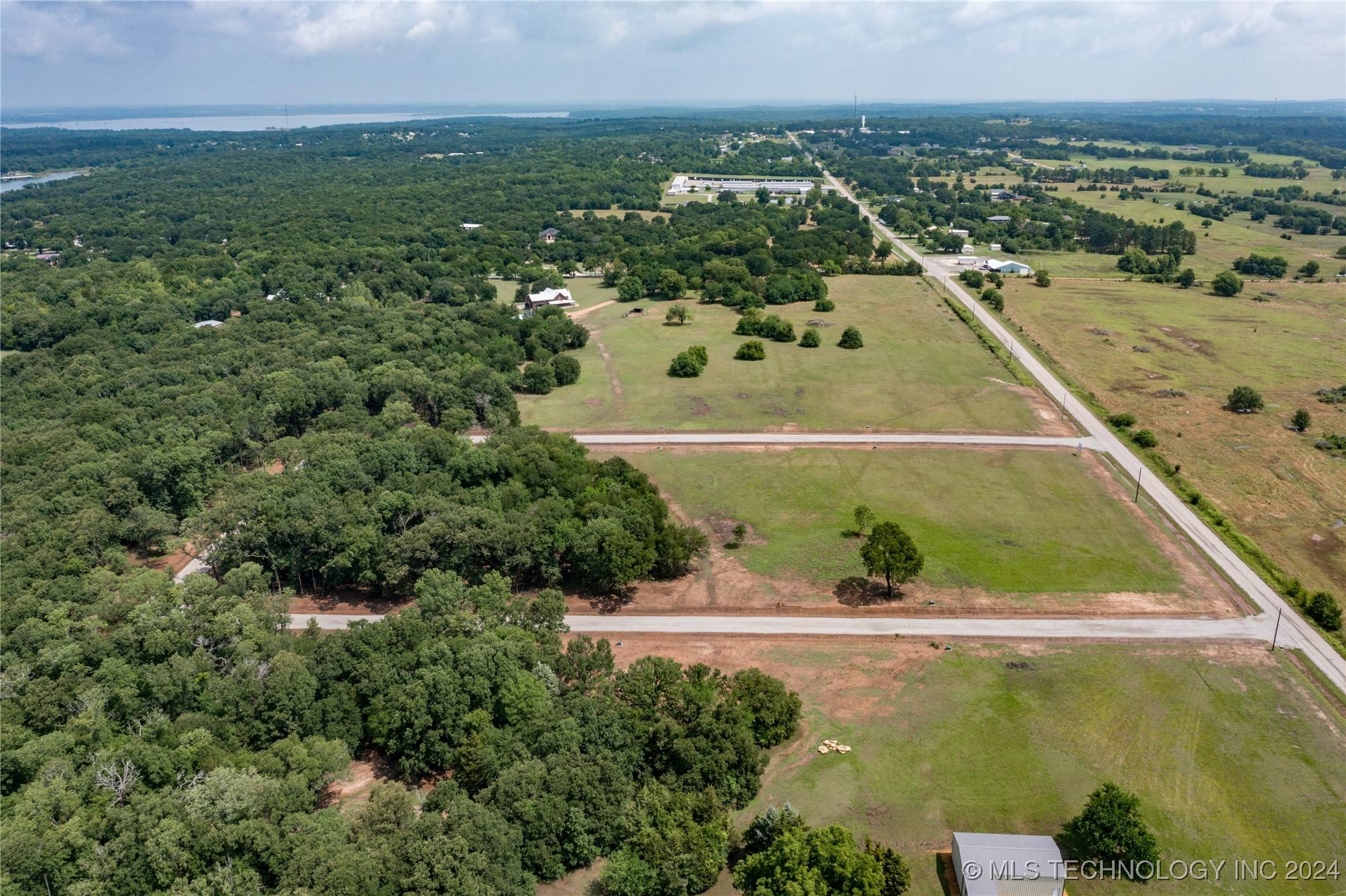 Mead, OK 73449,20 S Landing Loop