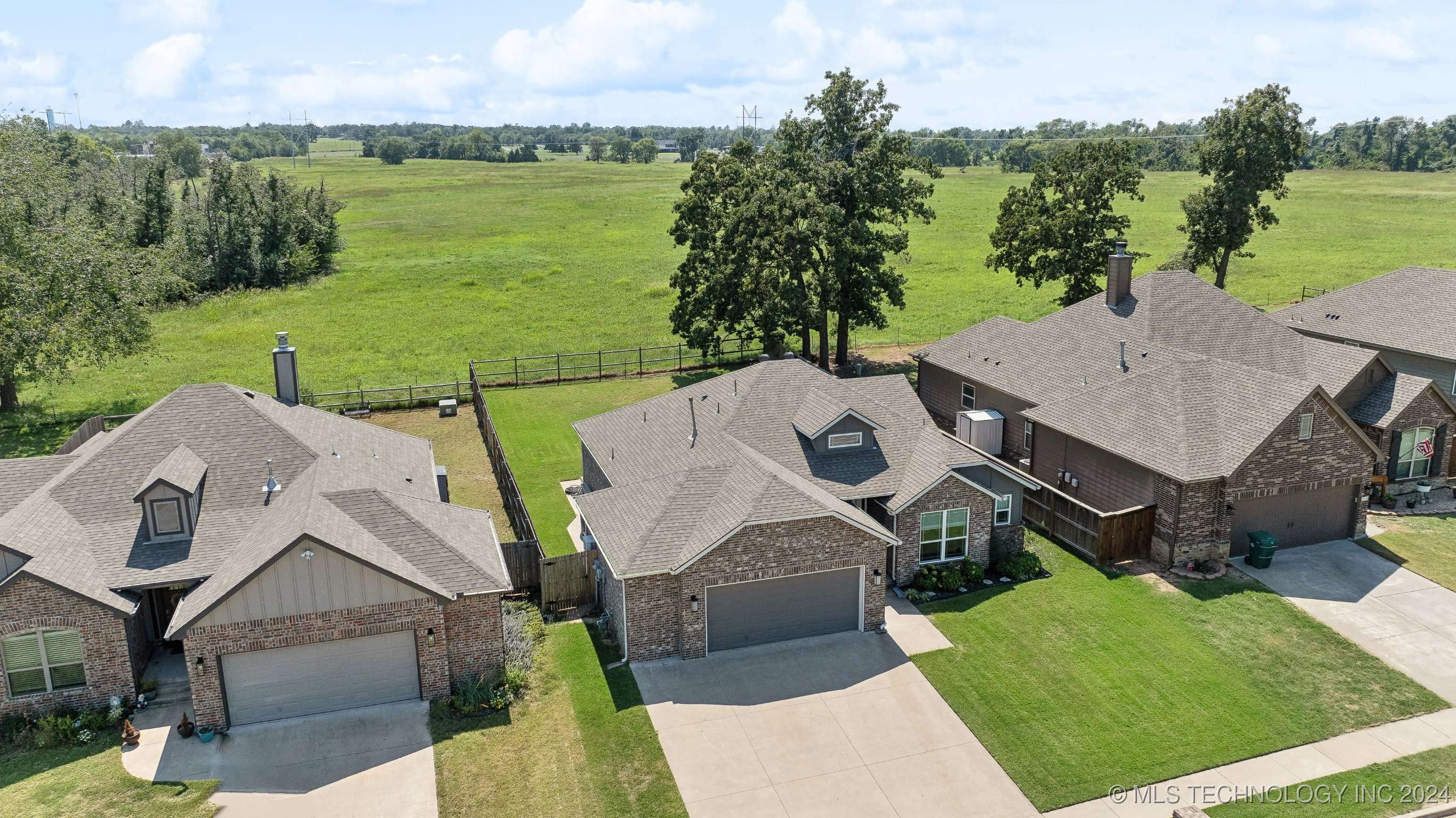 Sand Springs, OK 74063,214 W 55th ST