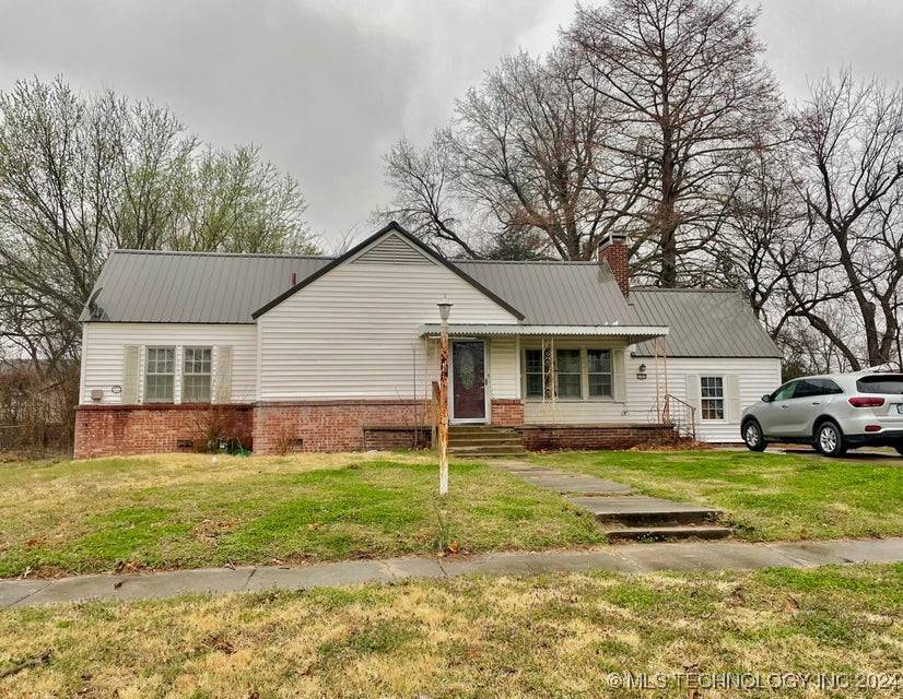 Vinita, OK 74301,109 S Brown ST