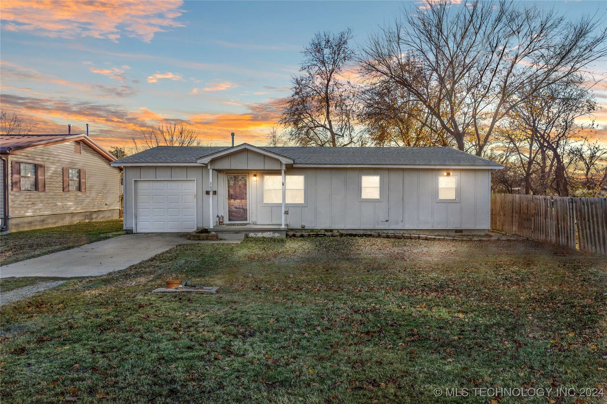 Skiatook, OK 74070,302 E Maple ST