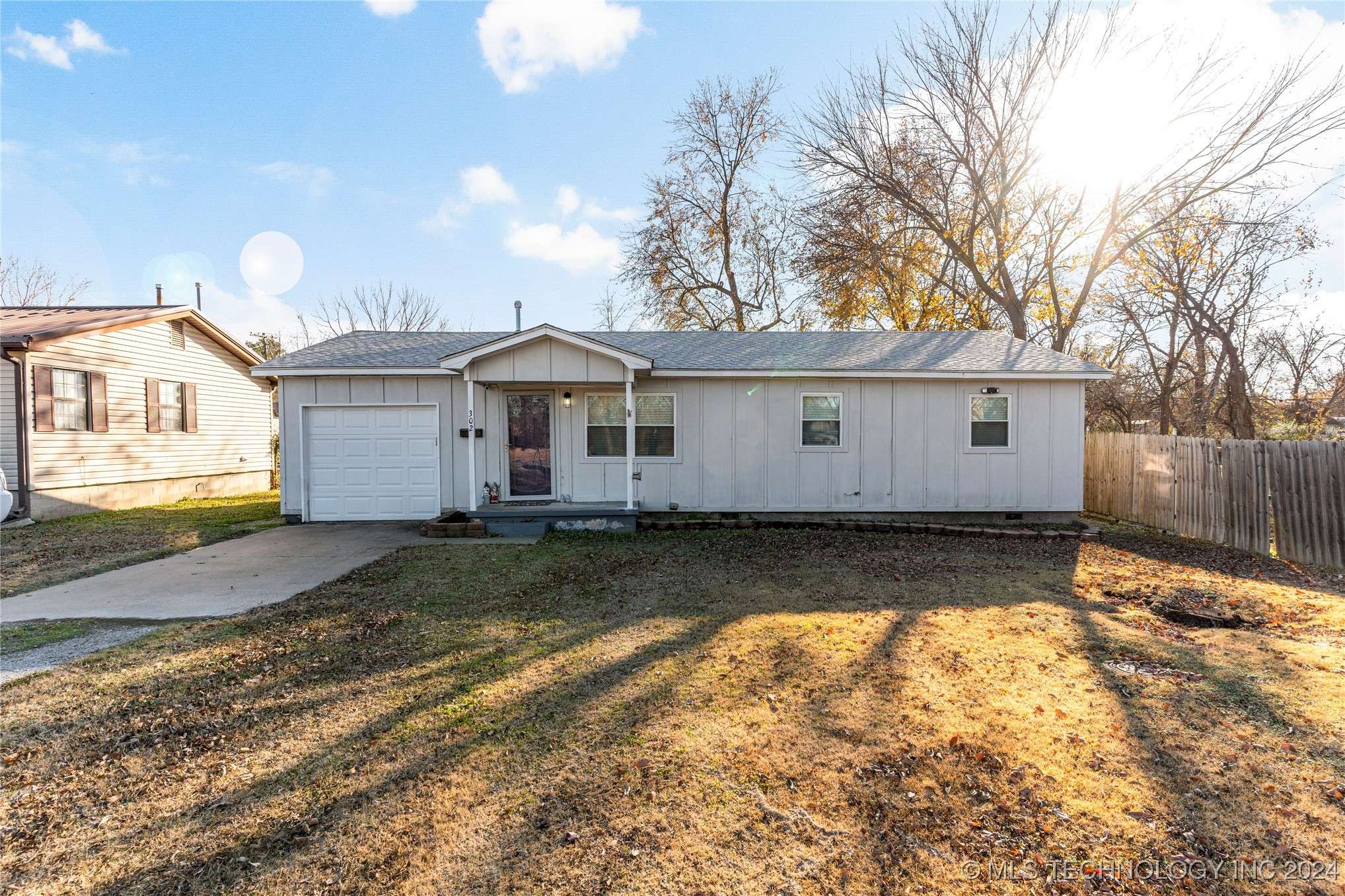Skiatook, OK 74070,302 E Maple ST