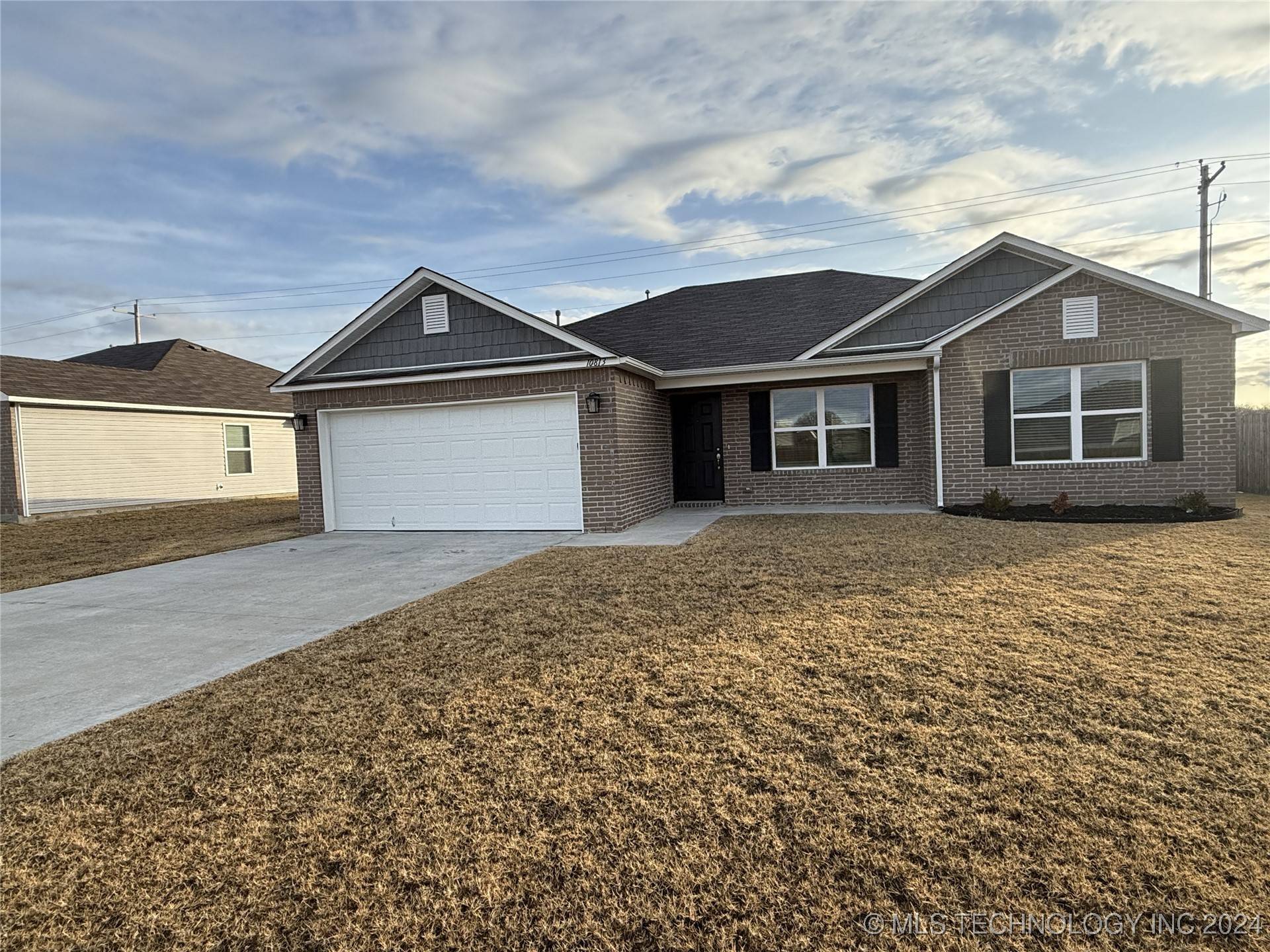 Owasso, OK 74055,10813 N 101st East Court