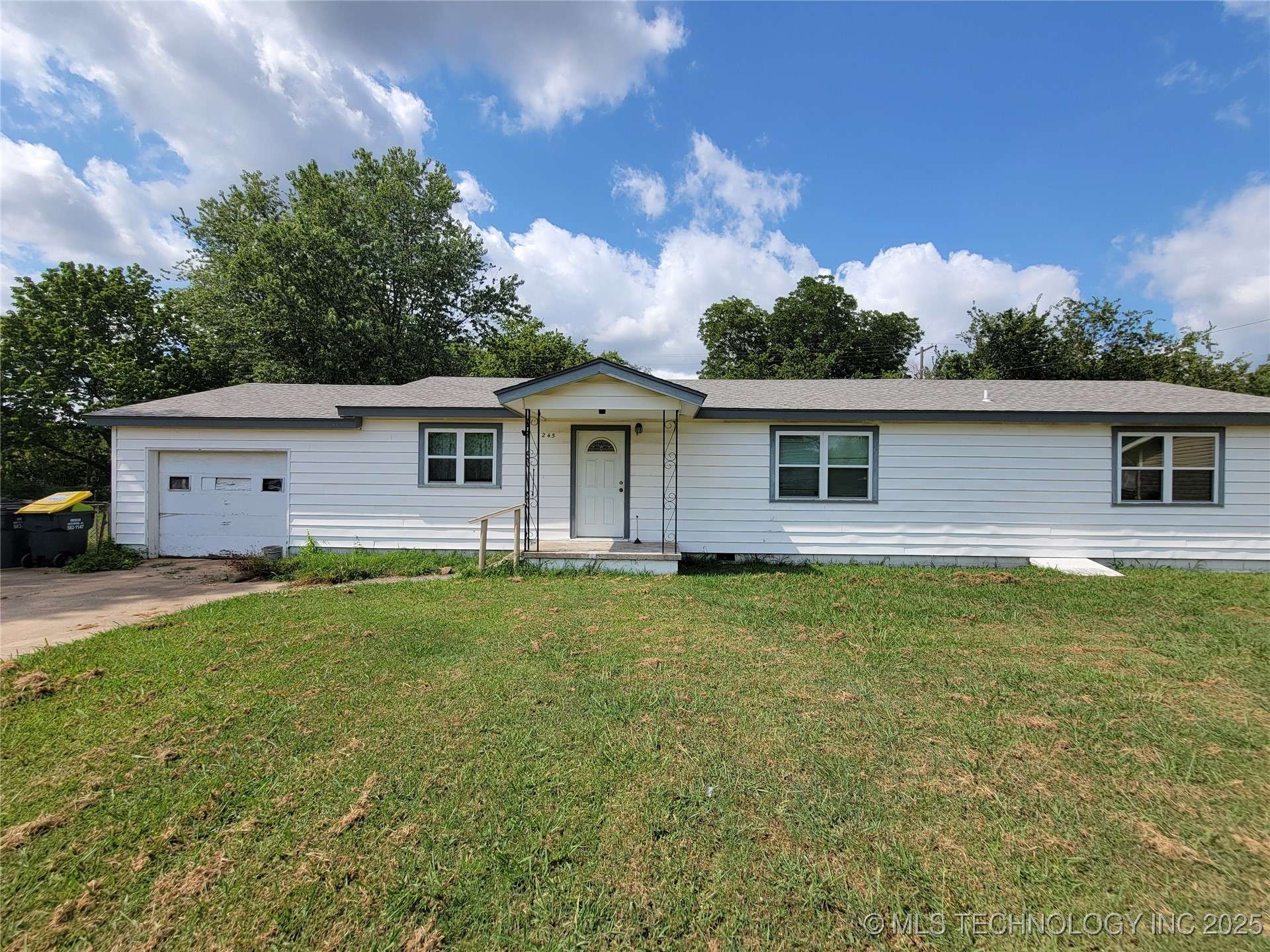 Glenpool, OK 74033,245 E 148TH ST S