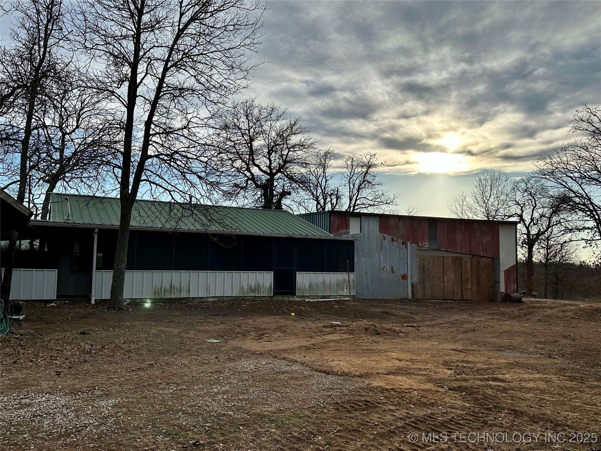 Skiatook, OK 74070,1833 County Road 1405