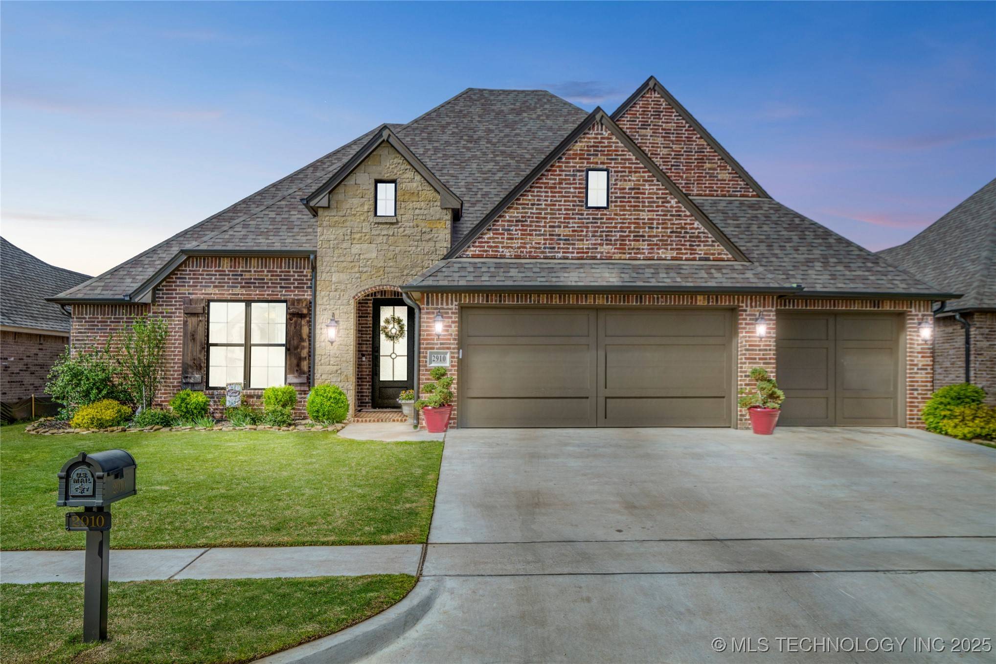Broken Arrow, OK 74014,2910 E Olympia ST