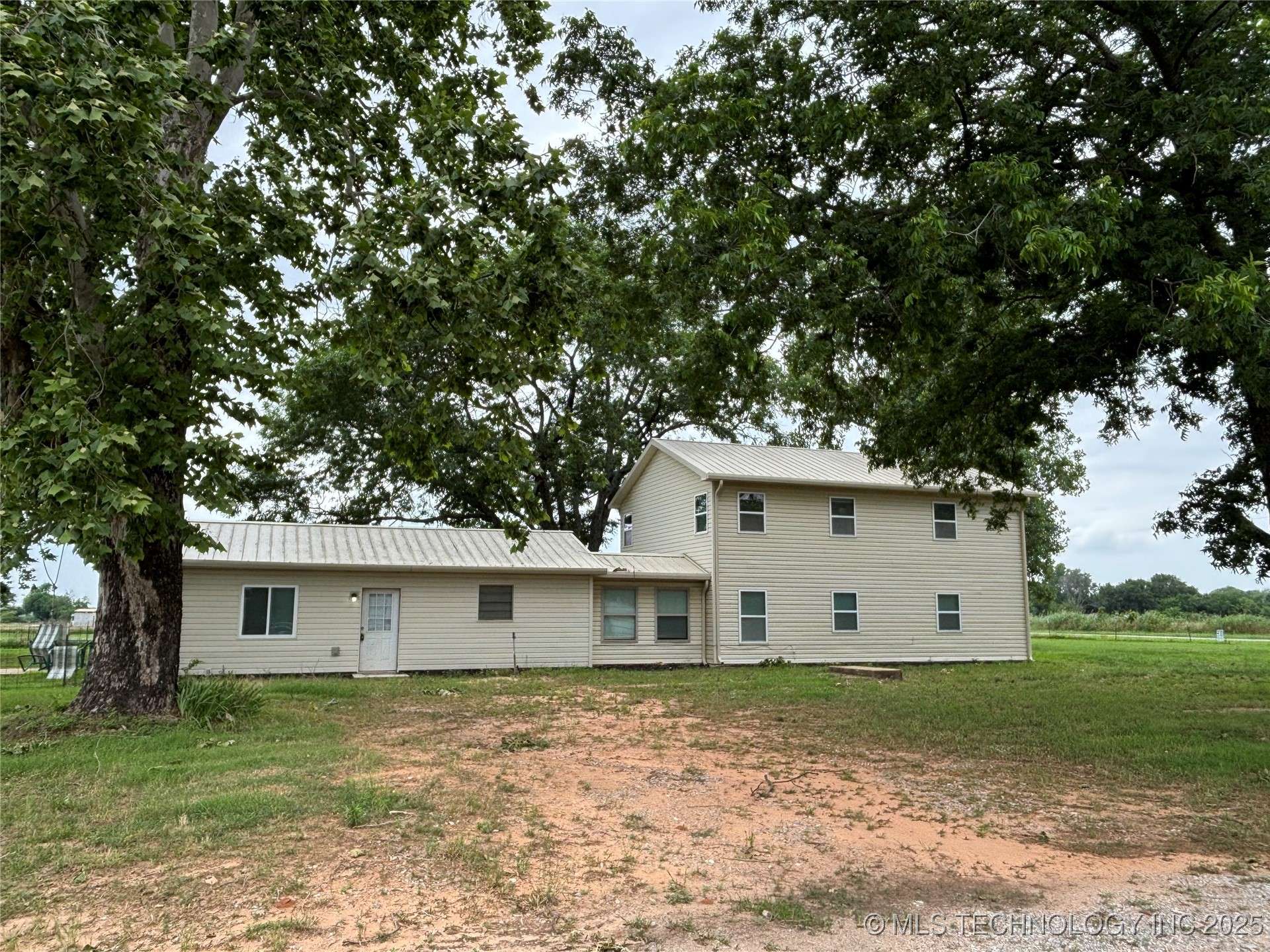 Hendrix, OK 74741,34 S Mount Calvary RD