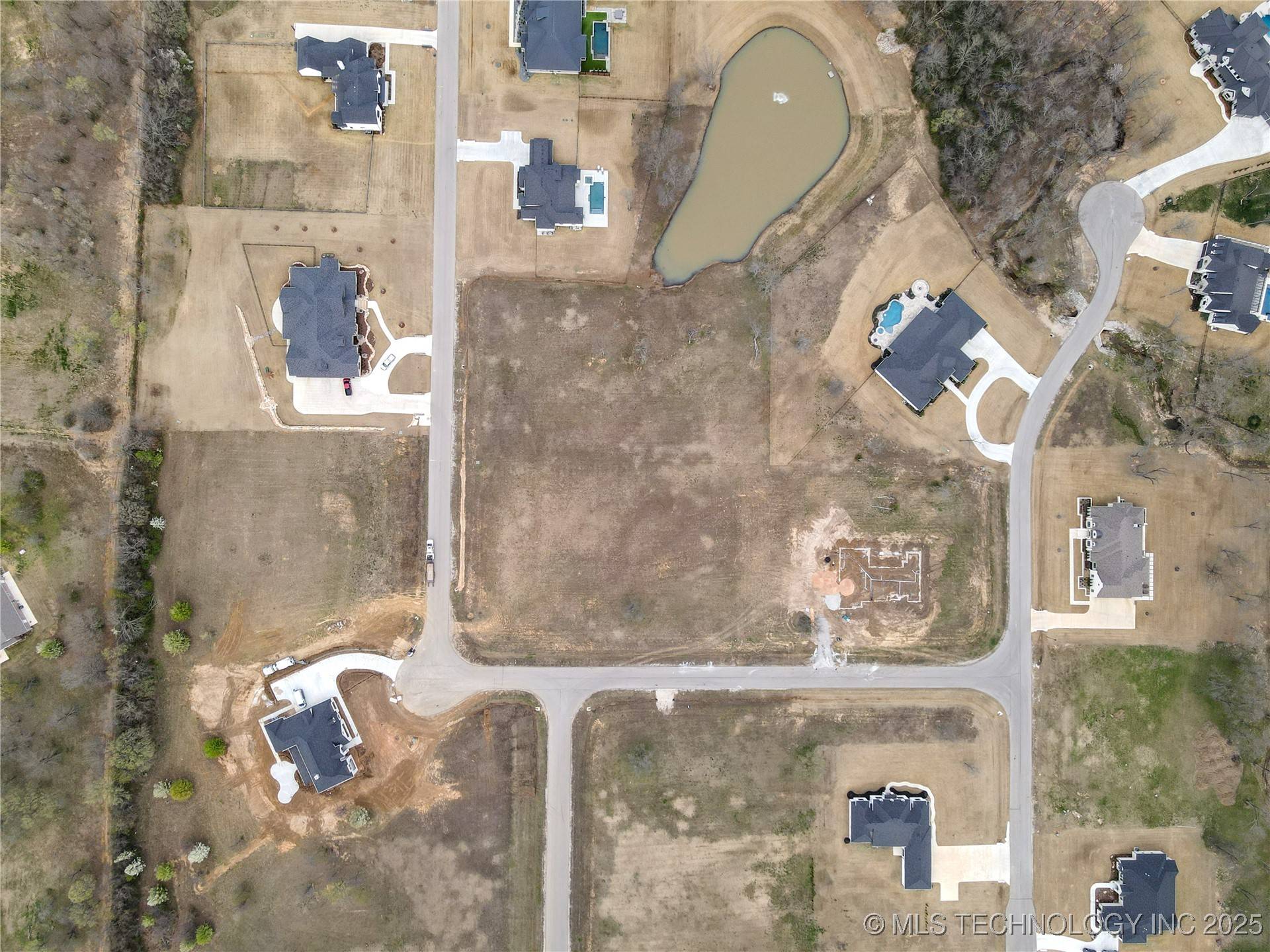 Broken Arrow, OK 74014,10989 S 214th East Avenue