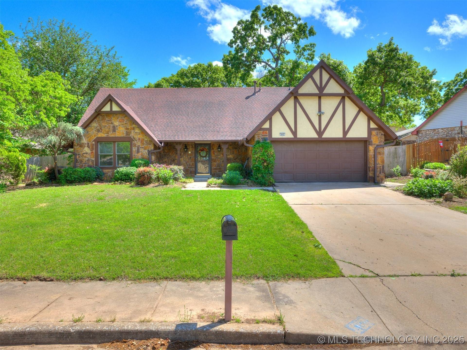 Sand Springs, OK 74063,602 W 31ST ST