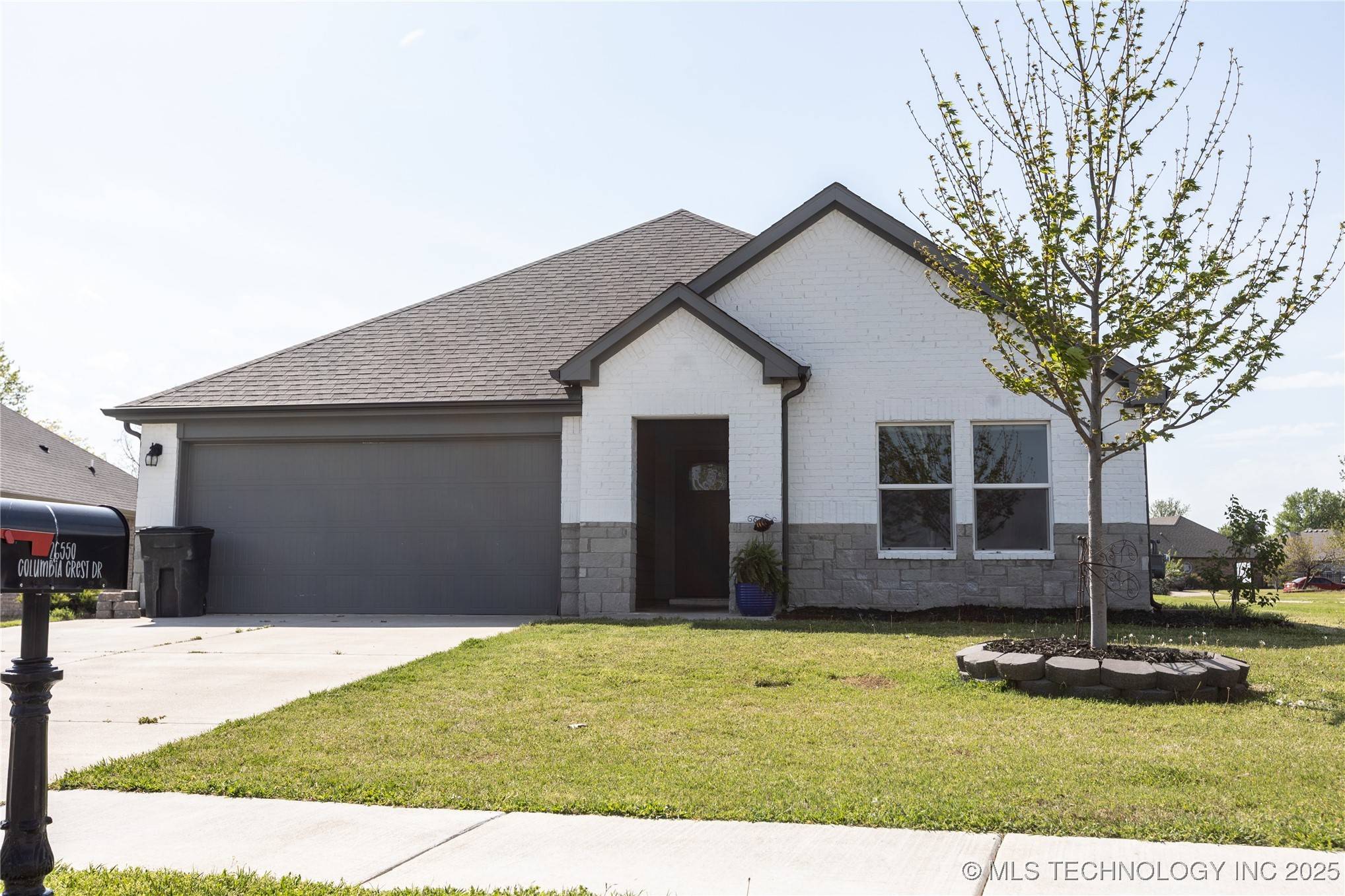 Claremore, OK 74019,26550 Columbia Crest DR