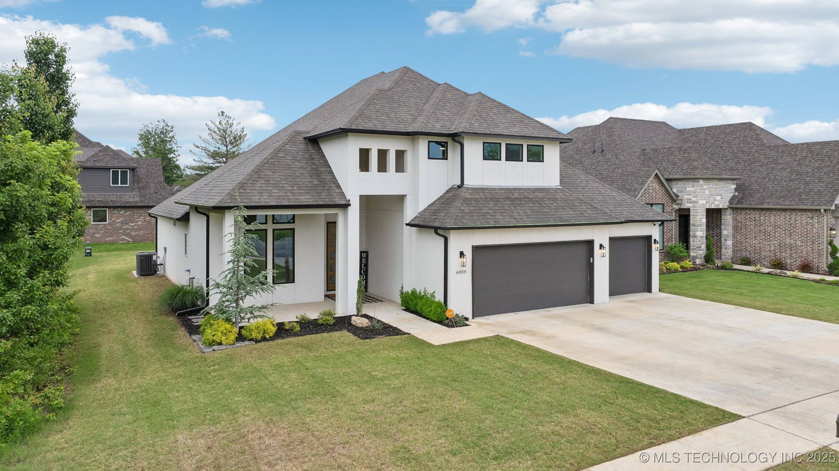 Broken Arrow, OK 74011,6909 W Willow AVE