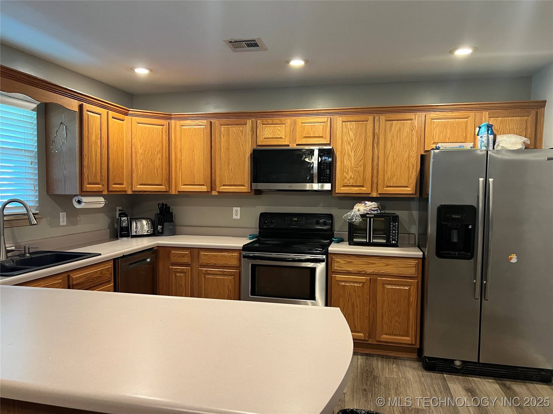 Sand Springs, OK 74063,1311 S 218th West AVE