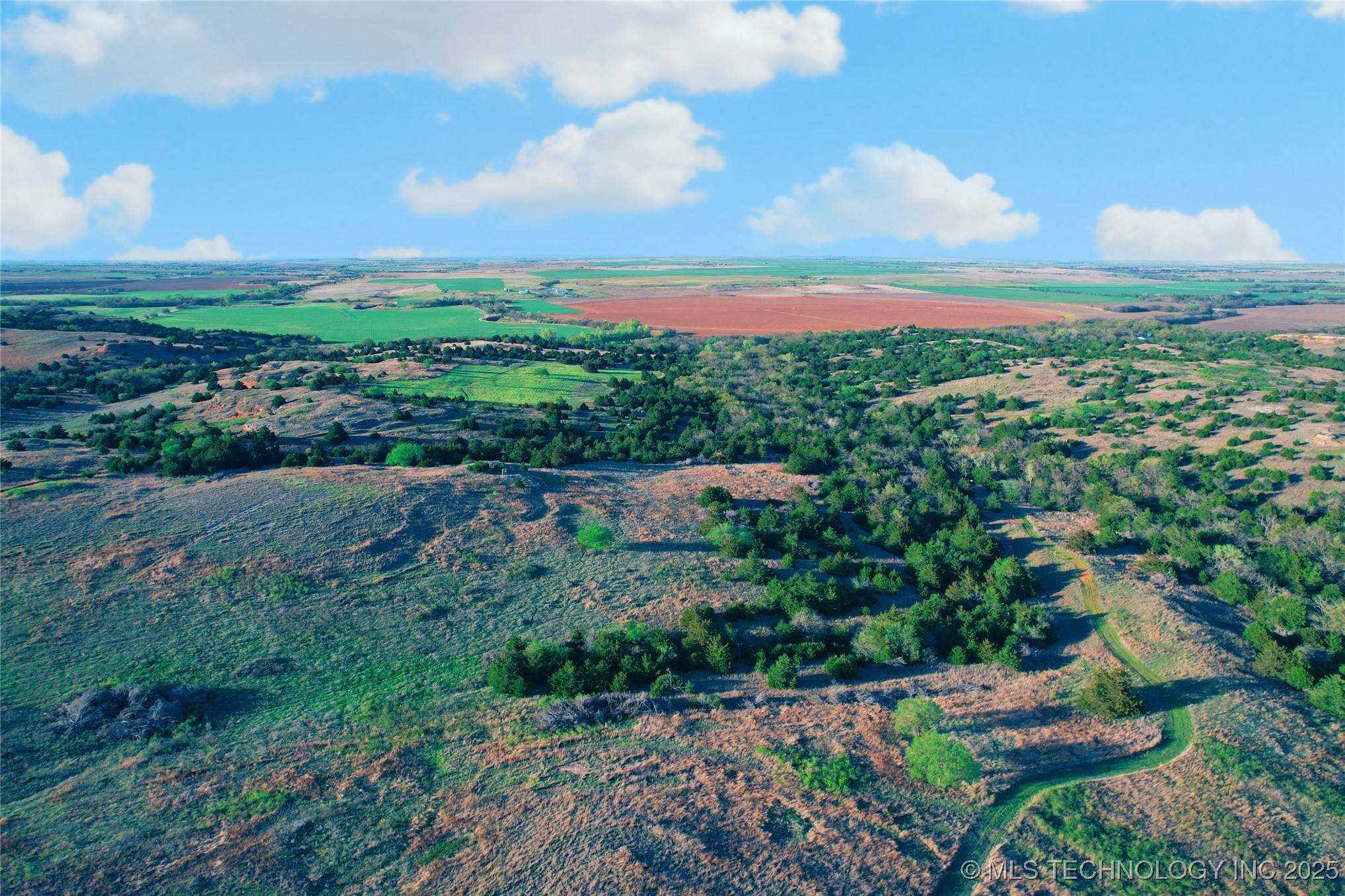 Mountain View, OK 73062,0005 N 2360 RD