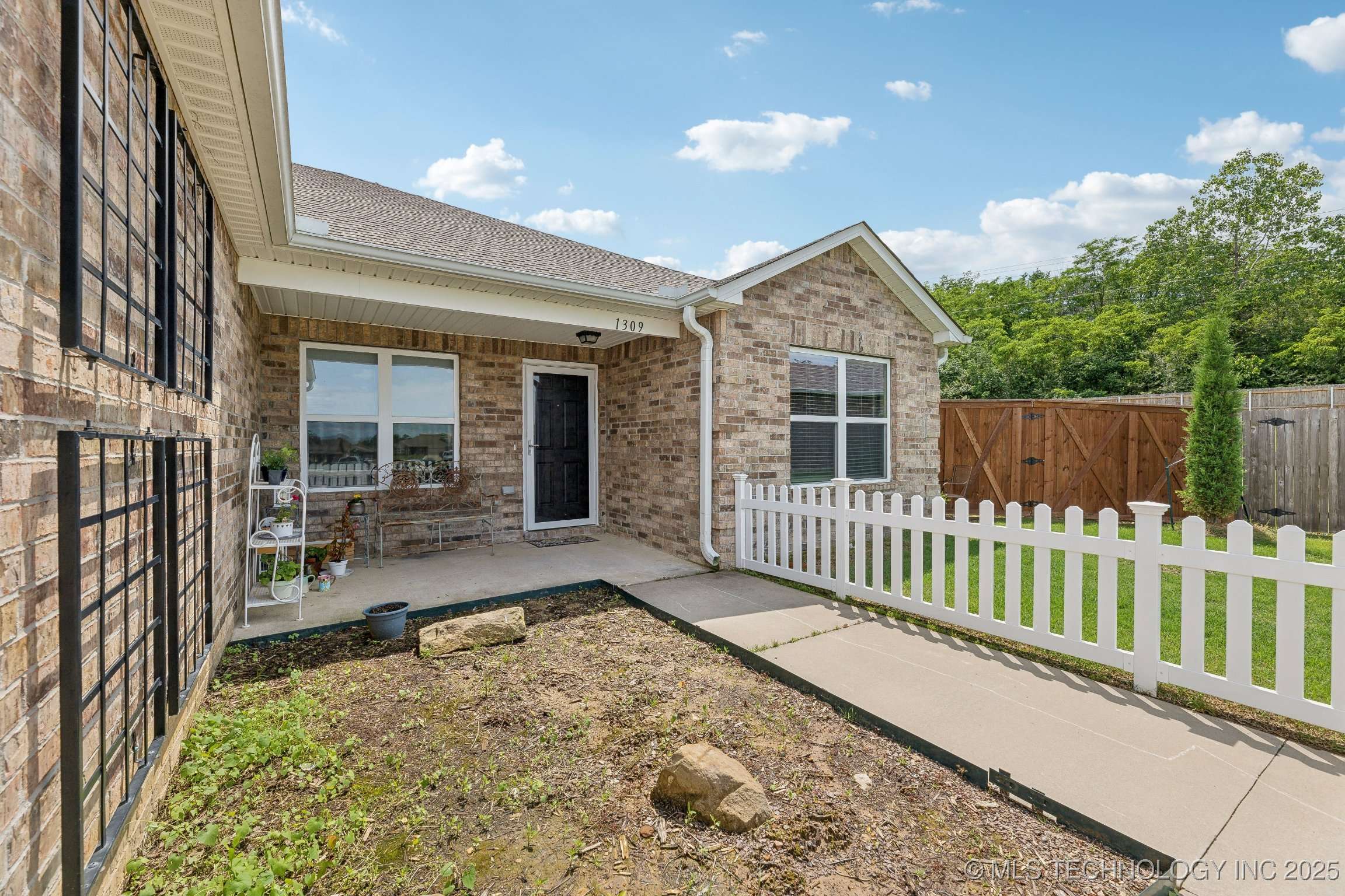 Claremore, OK 74019,1309 W Missouri AVE