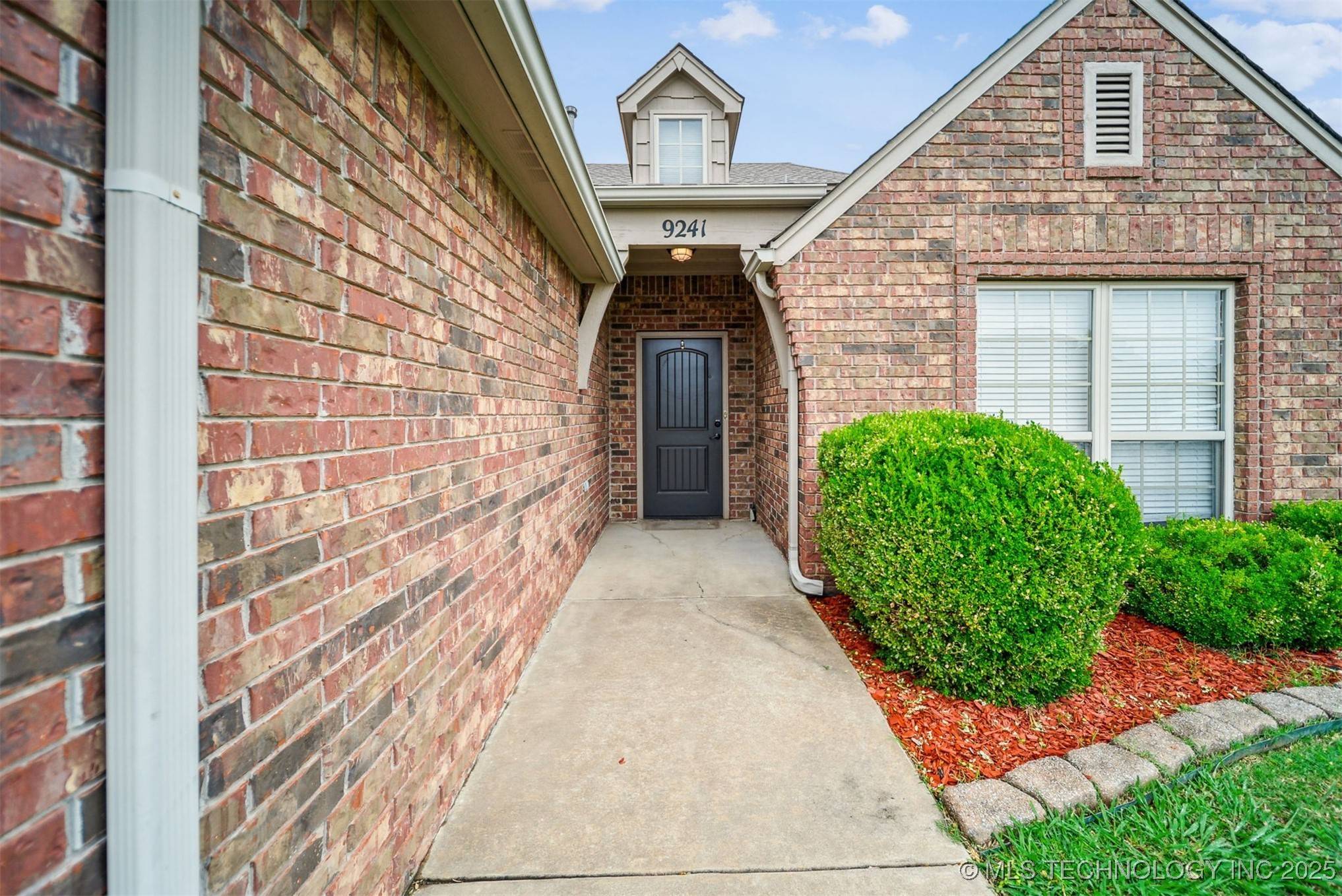 Owasso, OK 74055,9241 N 144th East AVE