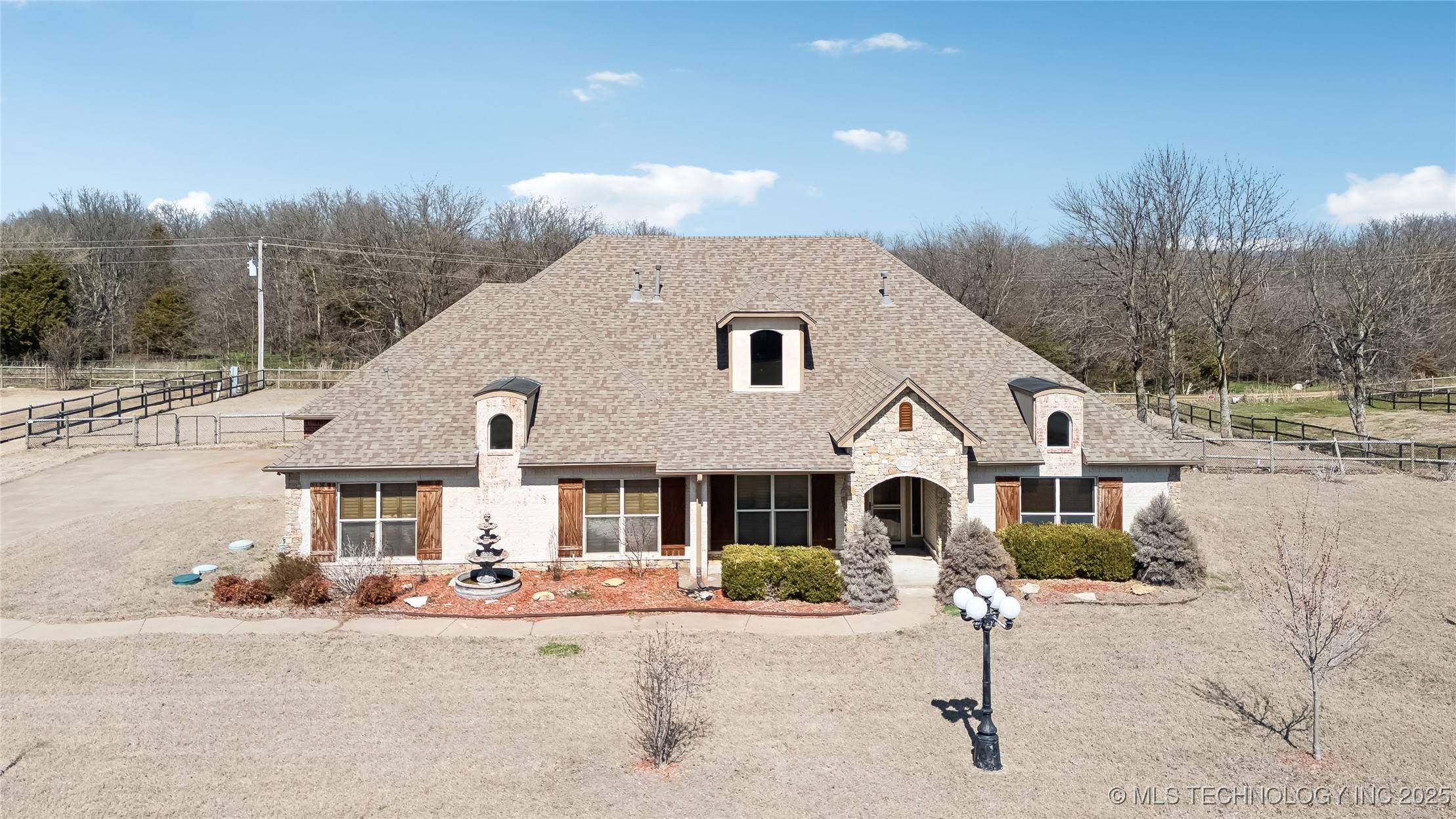 Claremore, OK 74019,5135 E Hickory Bluff DR