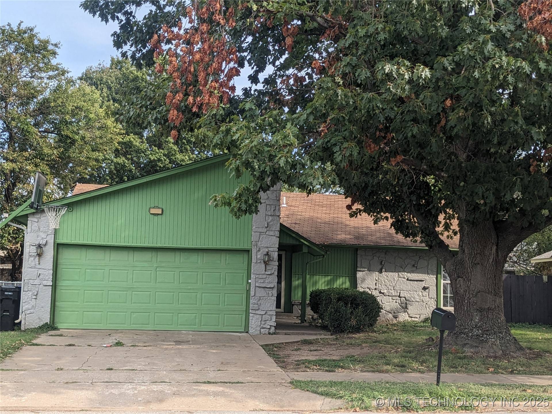 Broken Arrow, OK 74012,904 W NORMAN ST