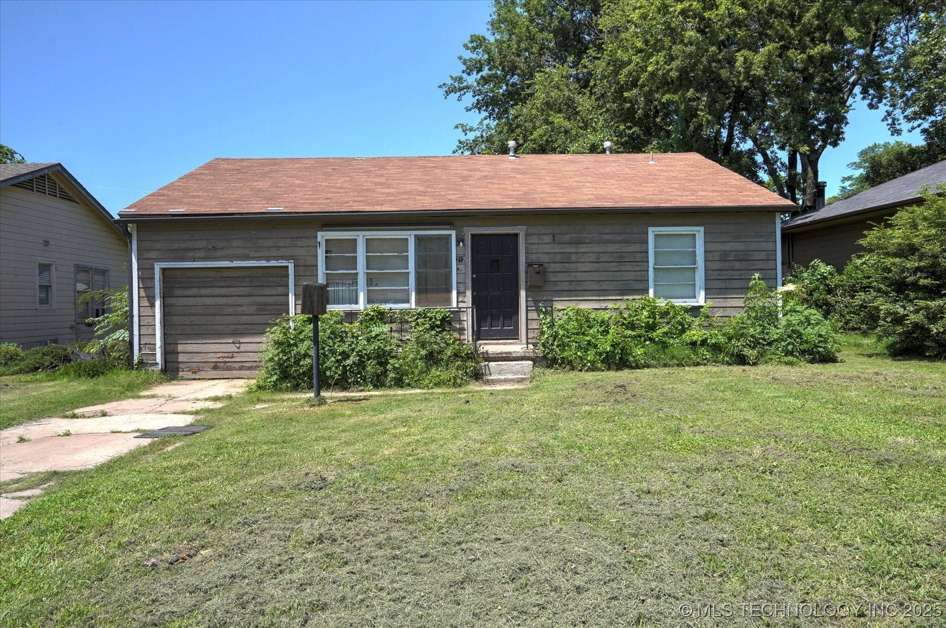 Tulsa, OK 74105,217 E 38th PL