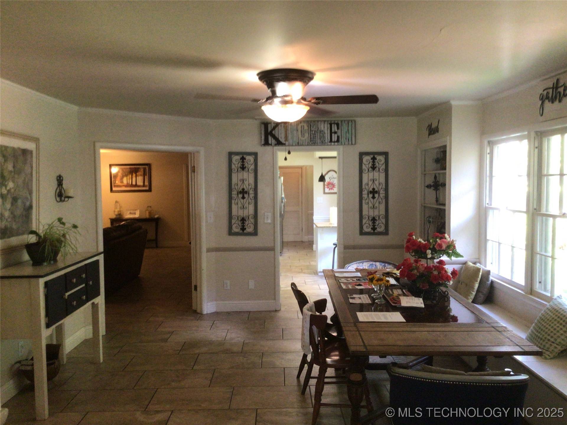 Pryor, OK 74361,508 SE 17th ST